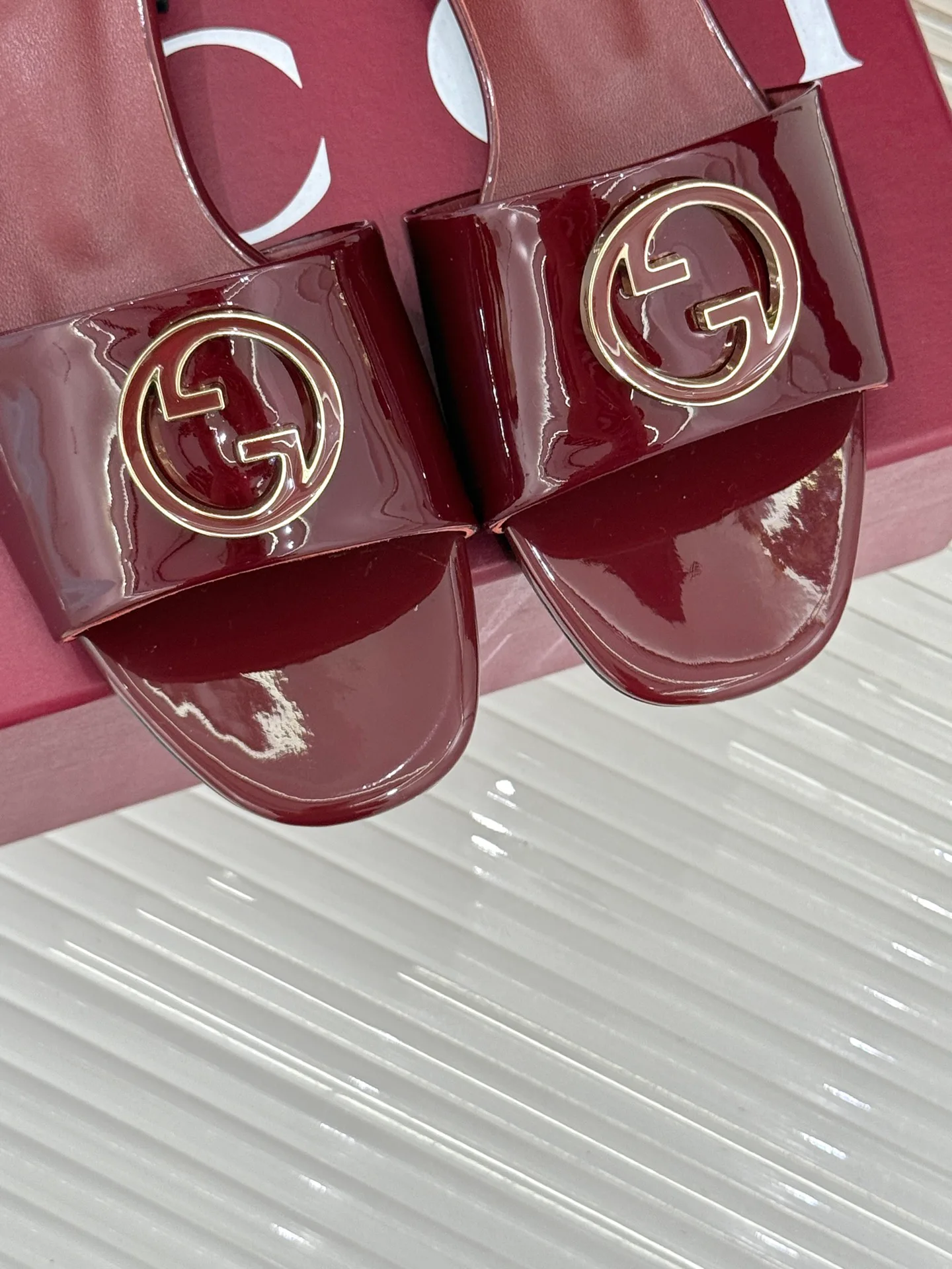 Шлепанцы Женские Gucci 21960