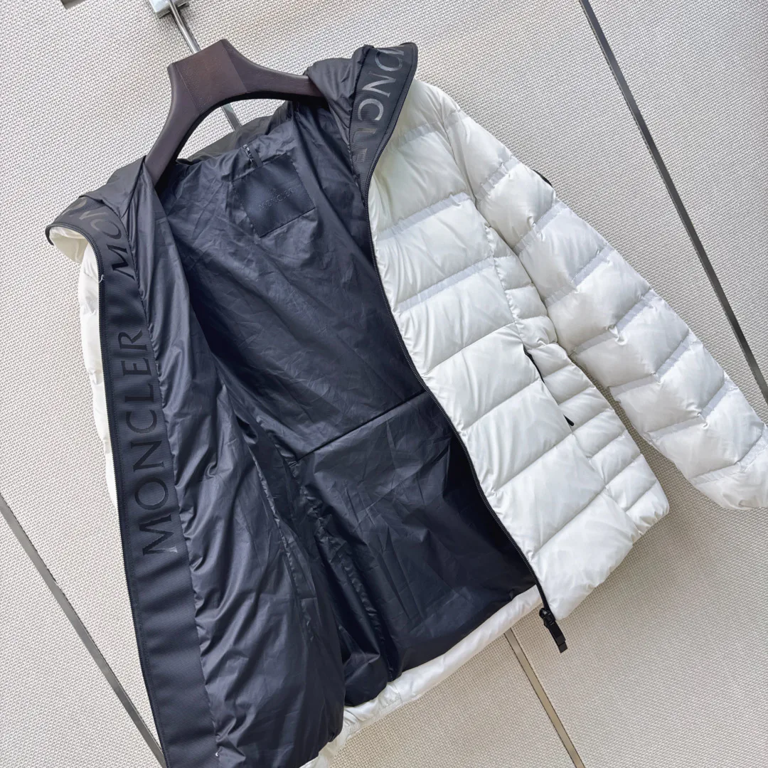 Куртки И Пуховики Женские Moncler 18450472