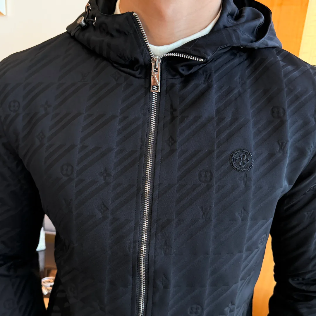 Куртки И Пуховики Мужские Louis Vuitton 9175124