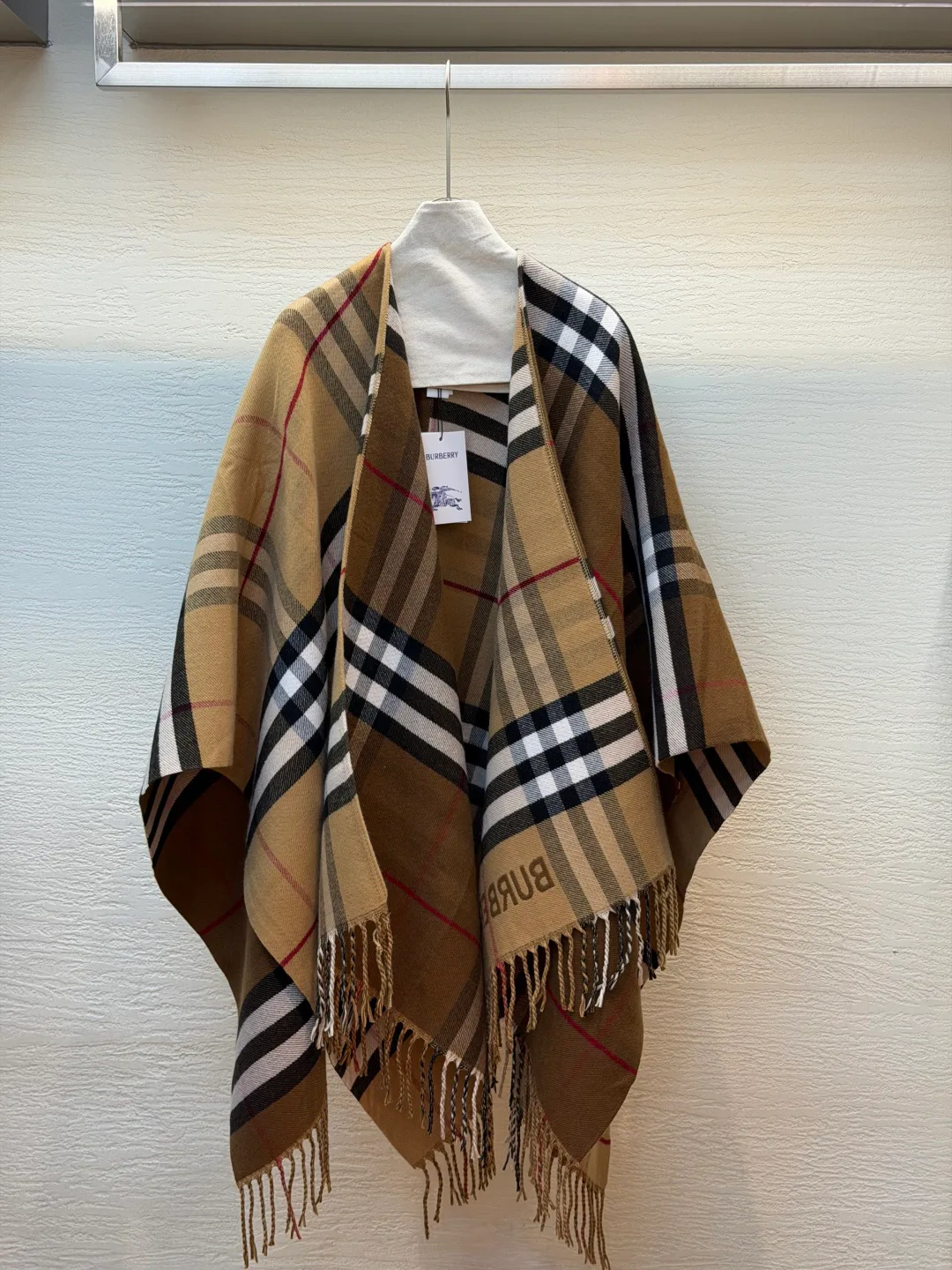 Пальто Женские Burberry 19038463
