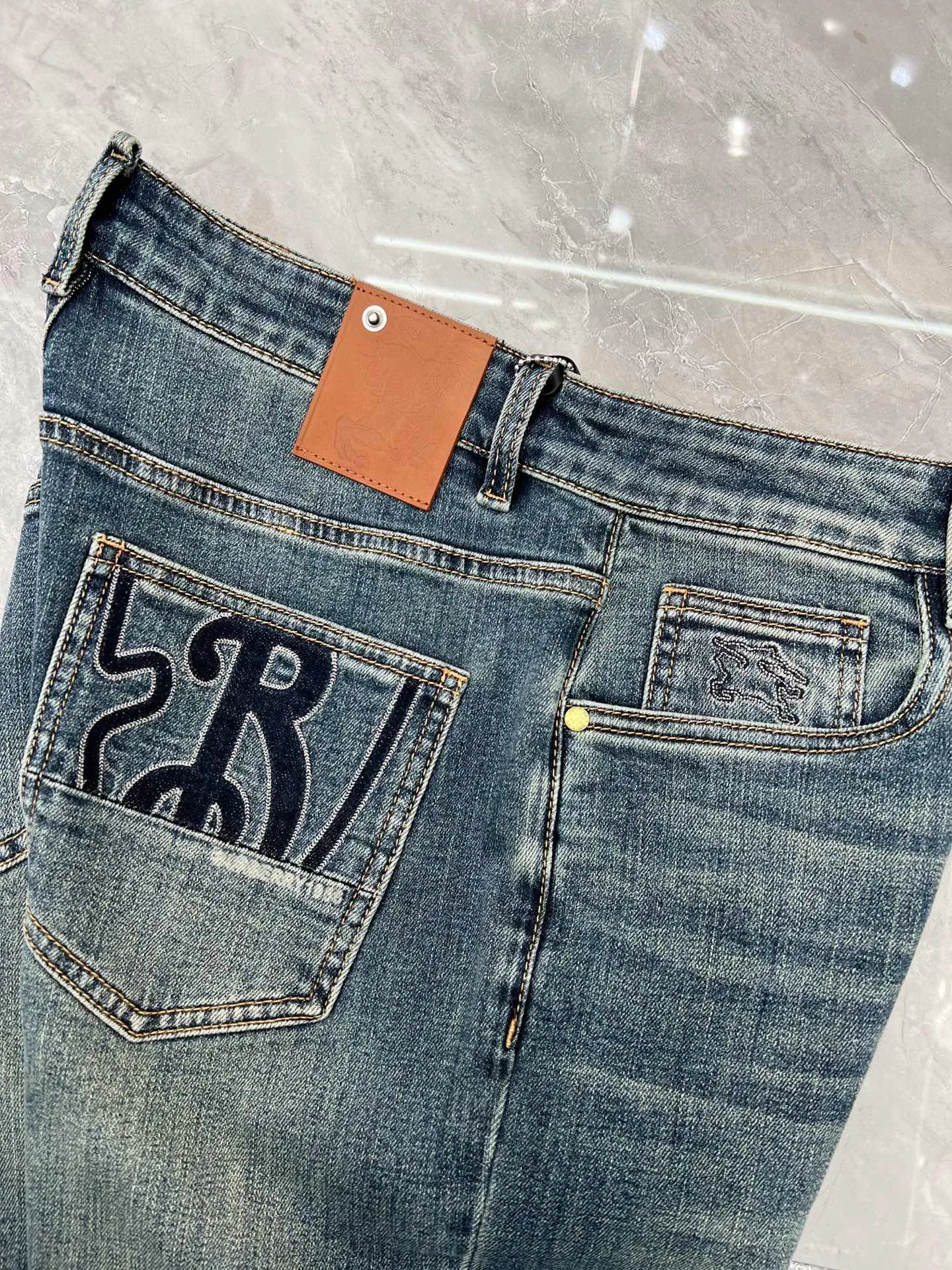 Джинсы Мужские Burberry 10610601