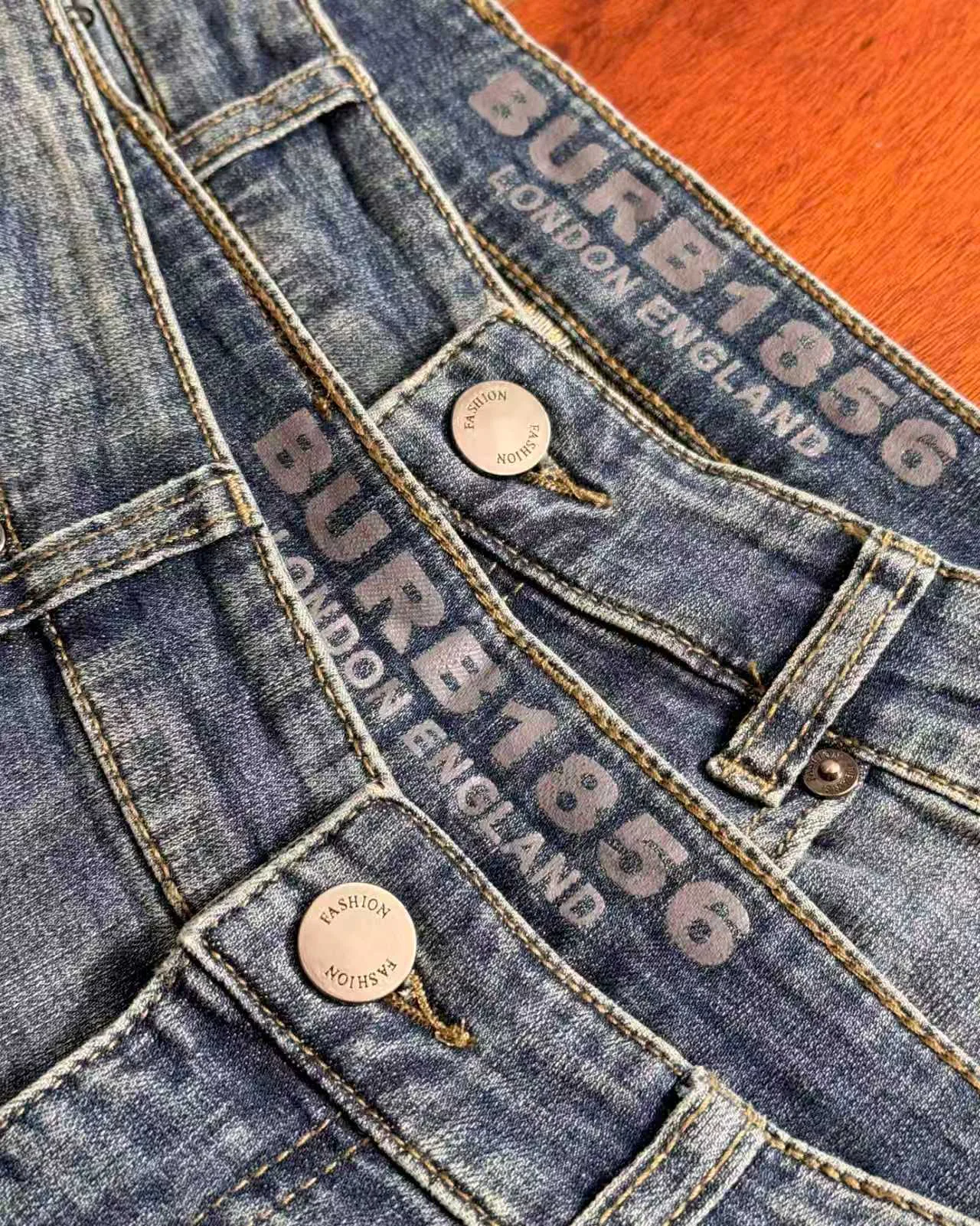 Джинсы Мужские Burberry 12640942
