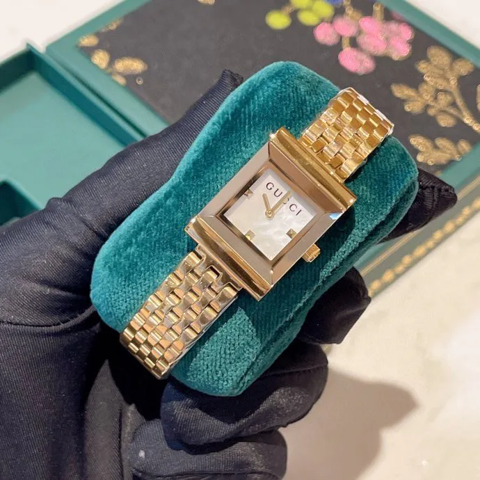 Часы Женские Gucci 11906690