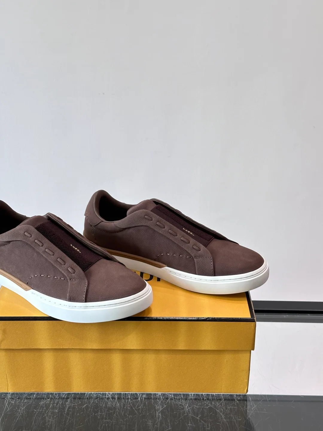 Кроссовки Мужские Fendi 17466860