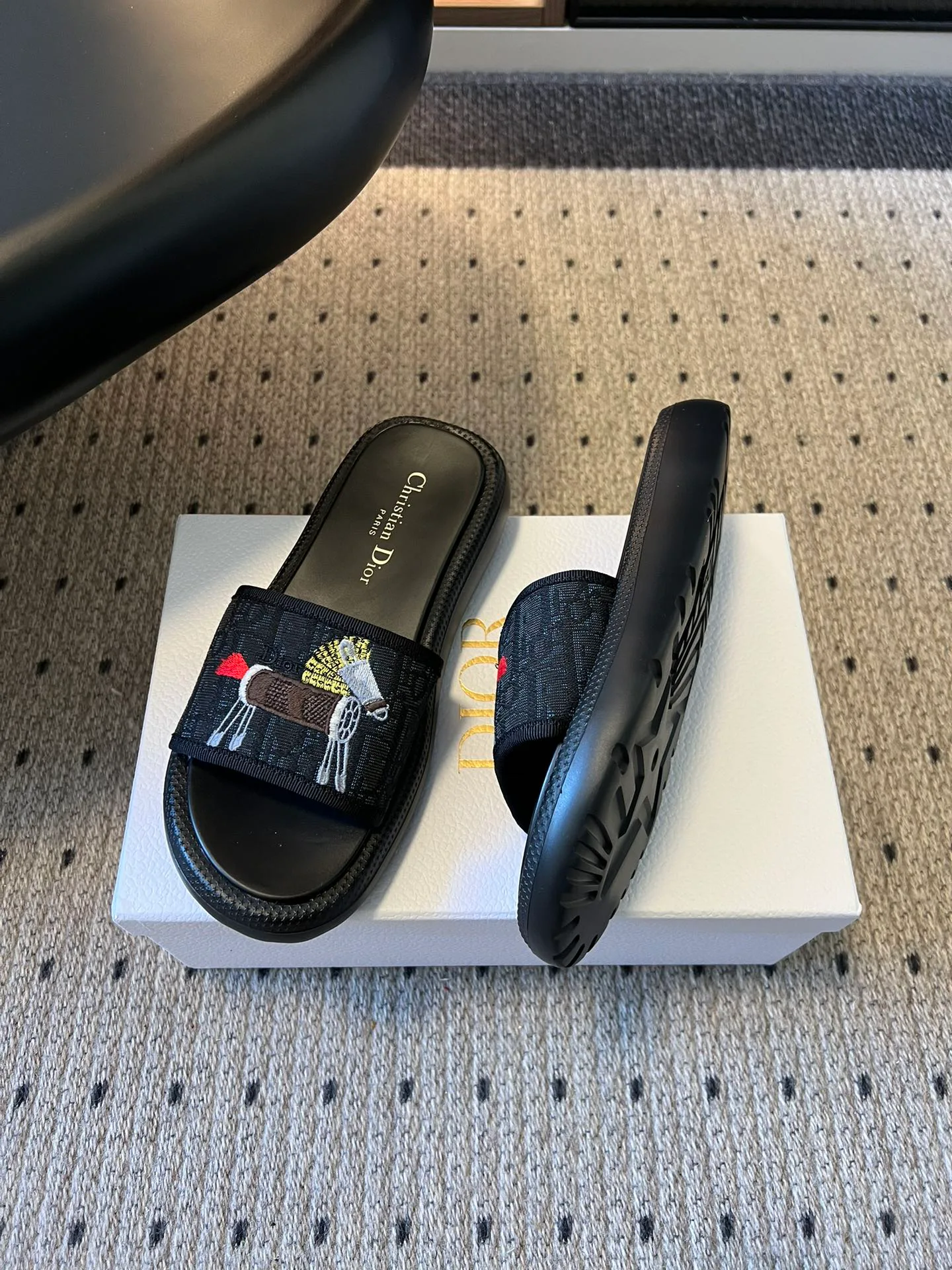 Шлепанцы Женские Christian Dior 11497643