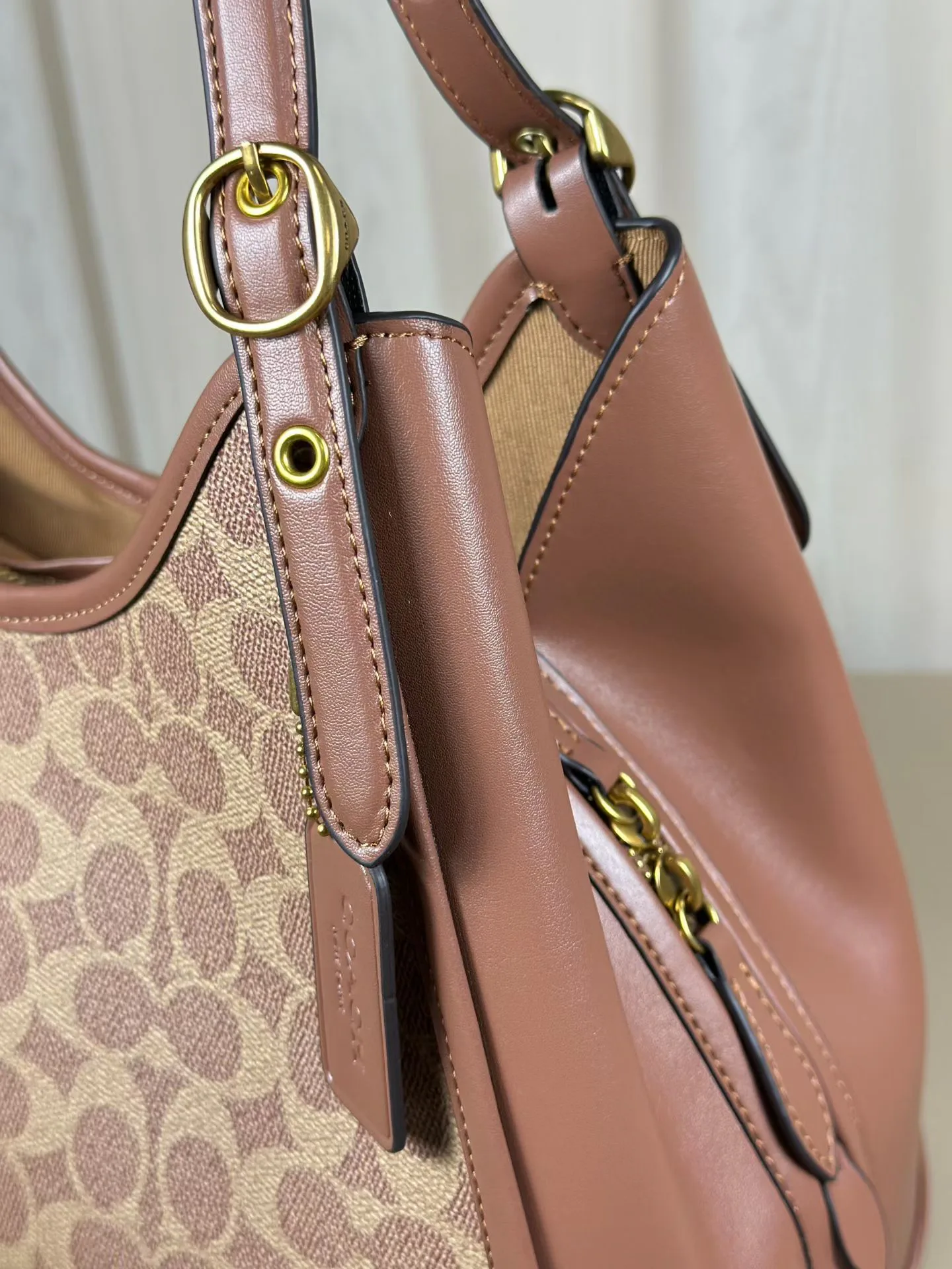 Классические Сумки Женские Coach 12669103