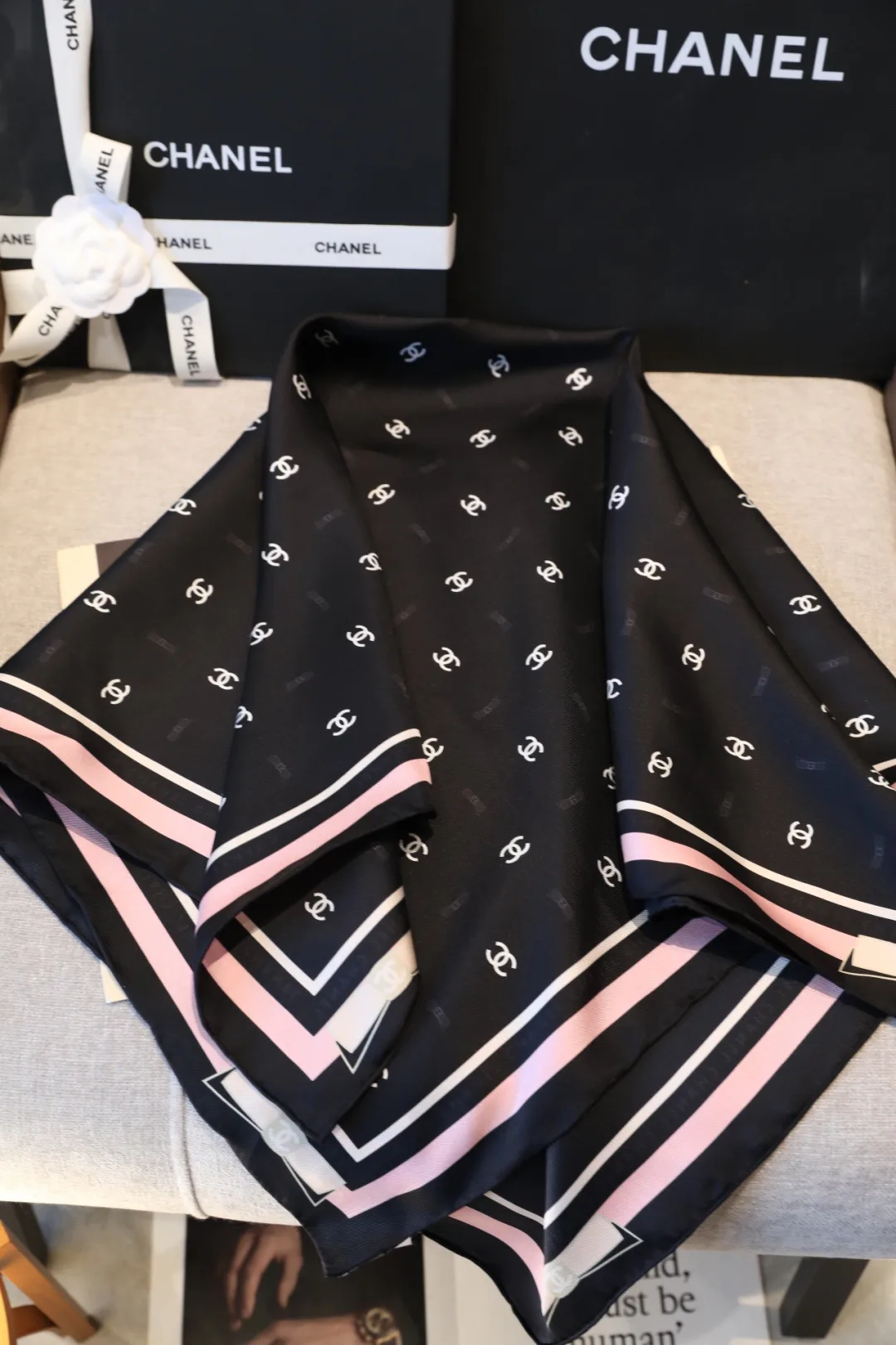 Платки Chanel 12794590