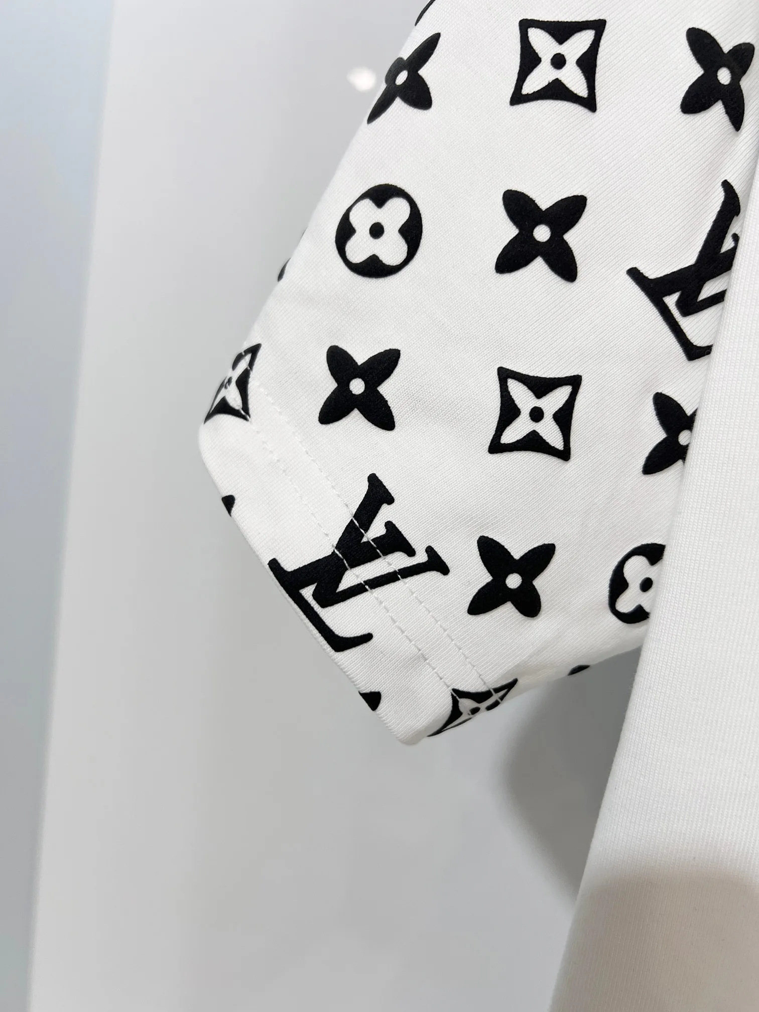 Футболки Мужские Louis Vuitton 9642775