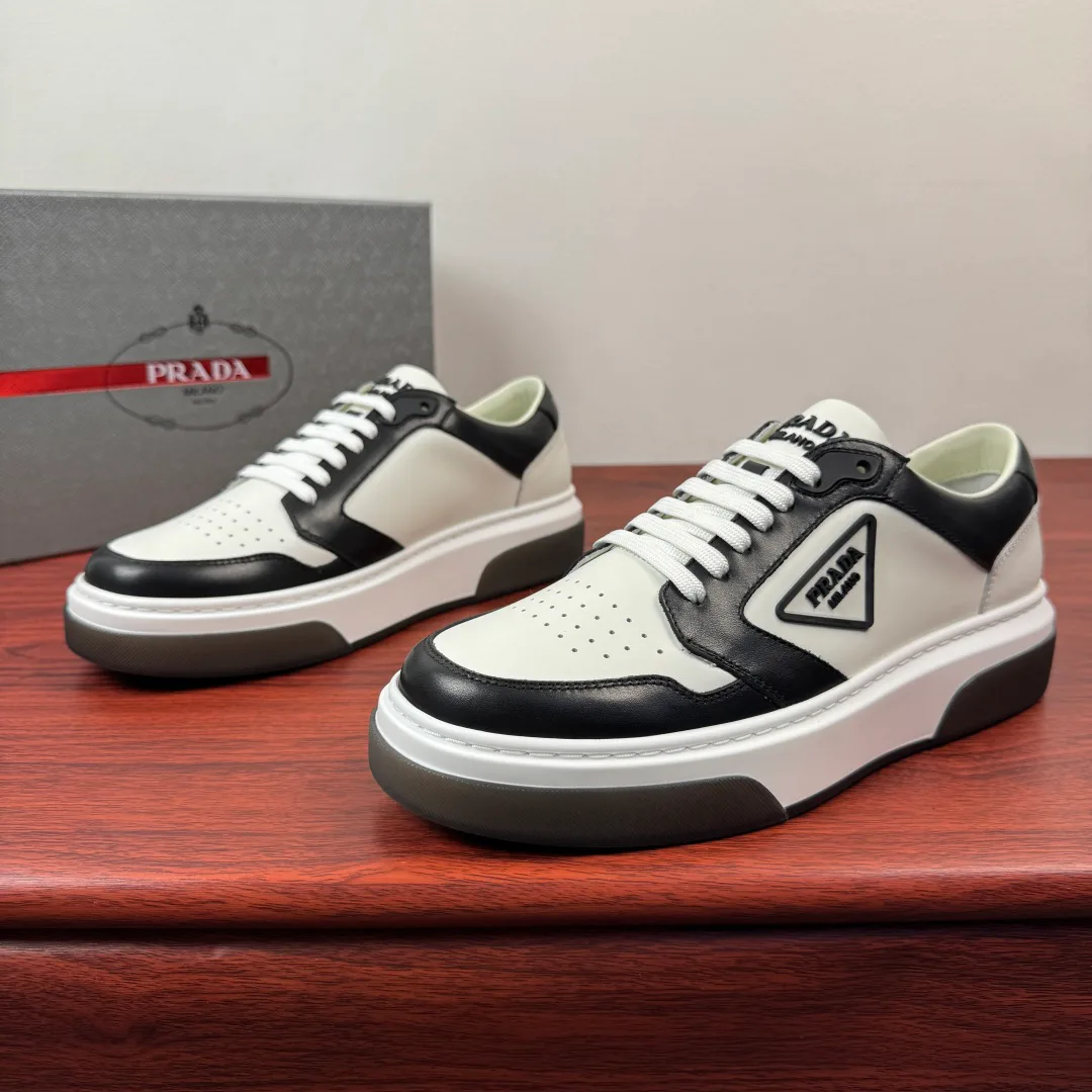 Кроссовки Мужские Prada 12722675