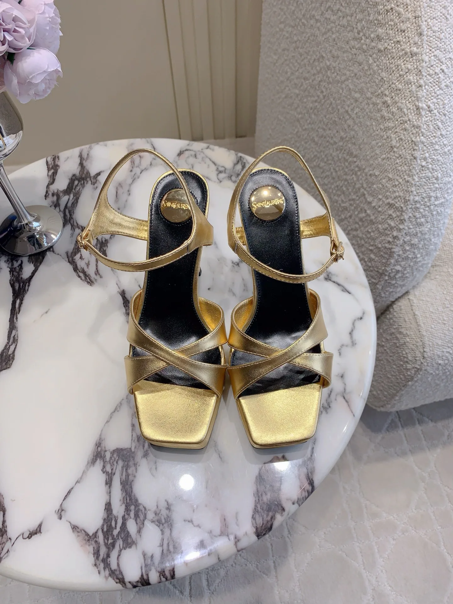 Босоножки Женские Saint Laurent 1830315