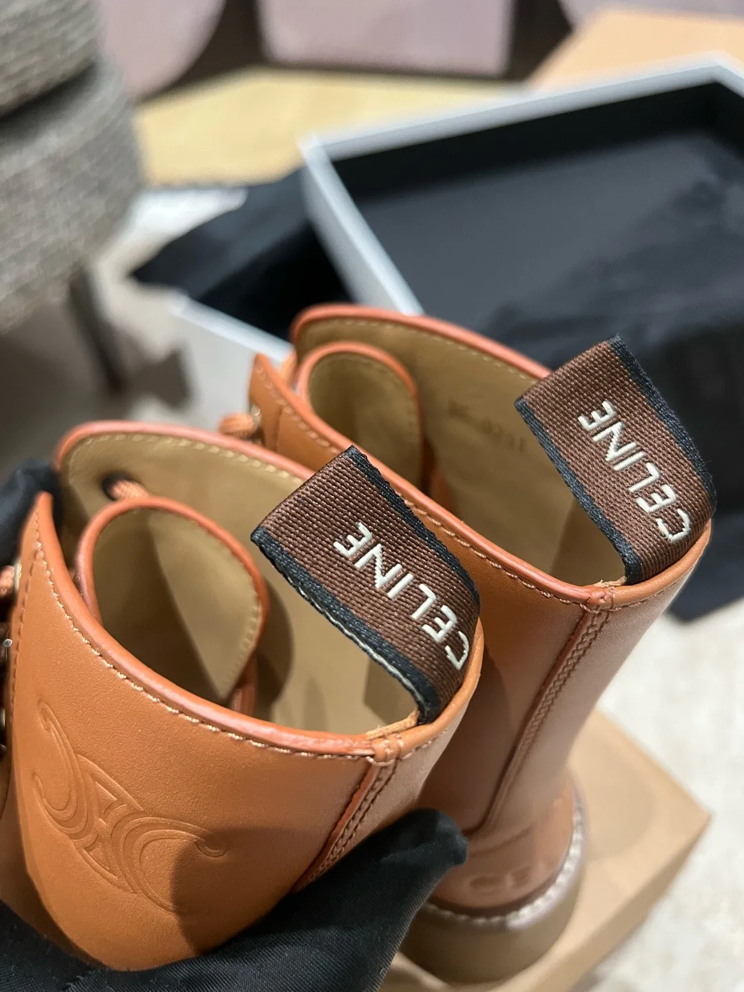 Ботинки Женские Celine 18258130