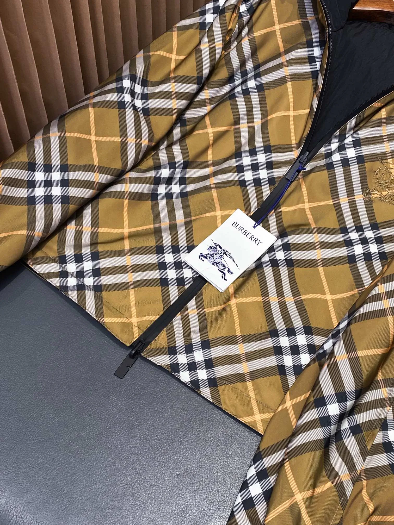 Куртки И Пуховики Мужские Burberry 13433004