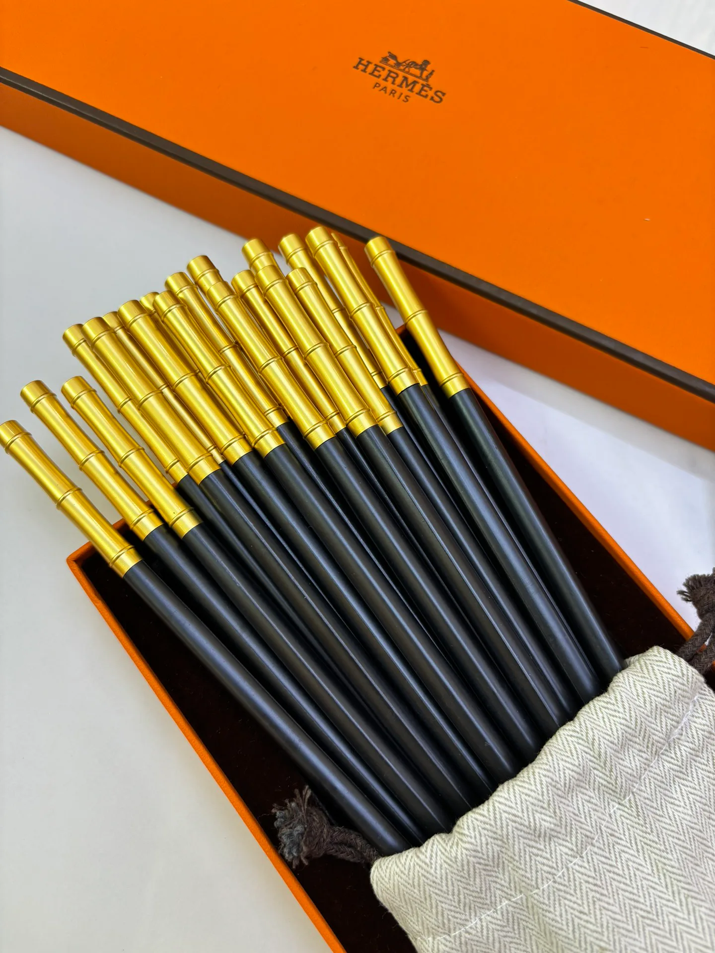 Посуда Hermes 380082