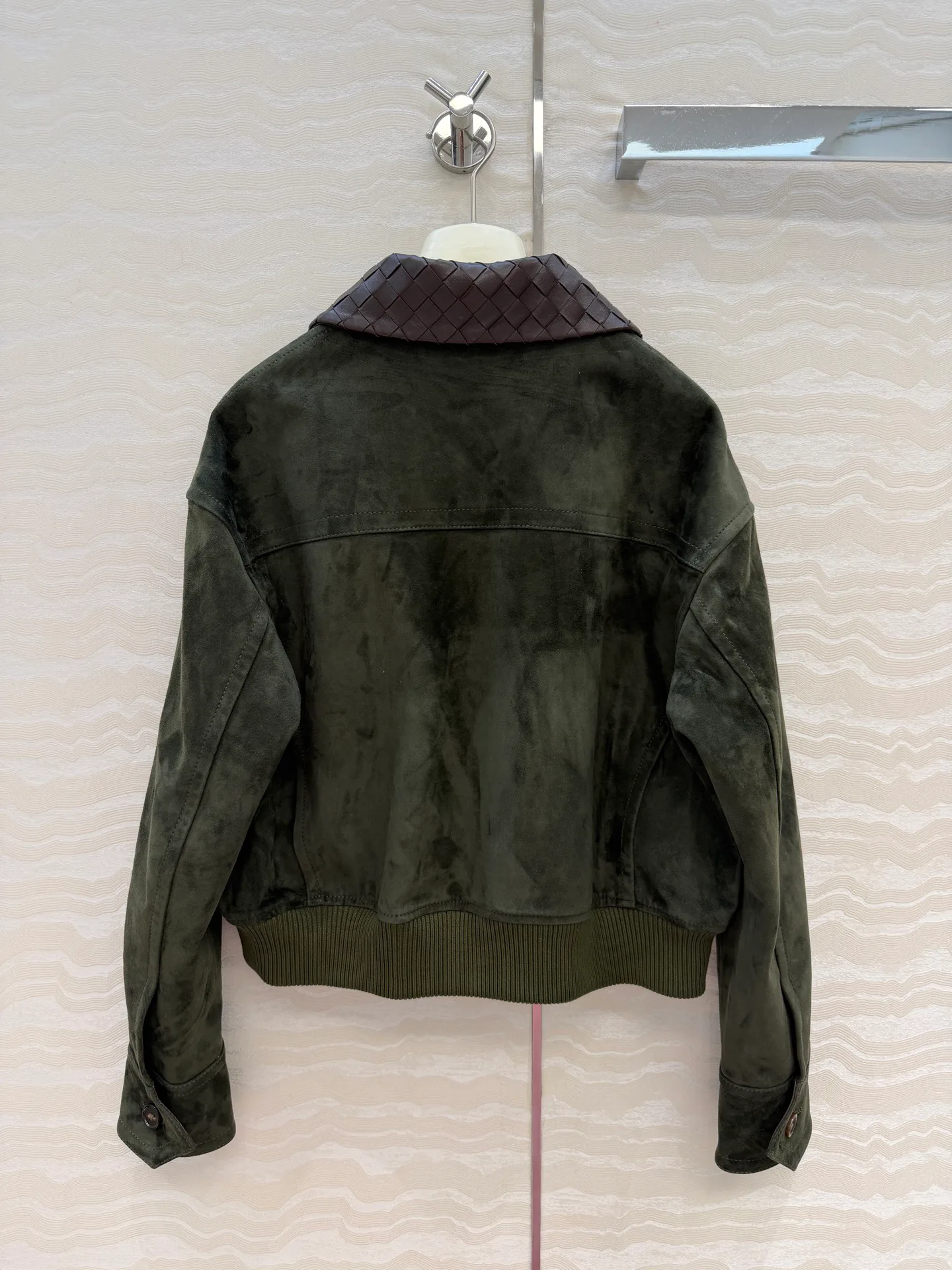 Кожаные Куртки И Дублёнки Женские Bottega Veneta 1851074