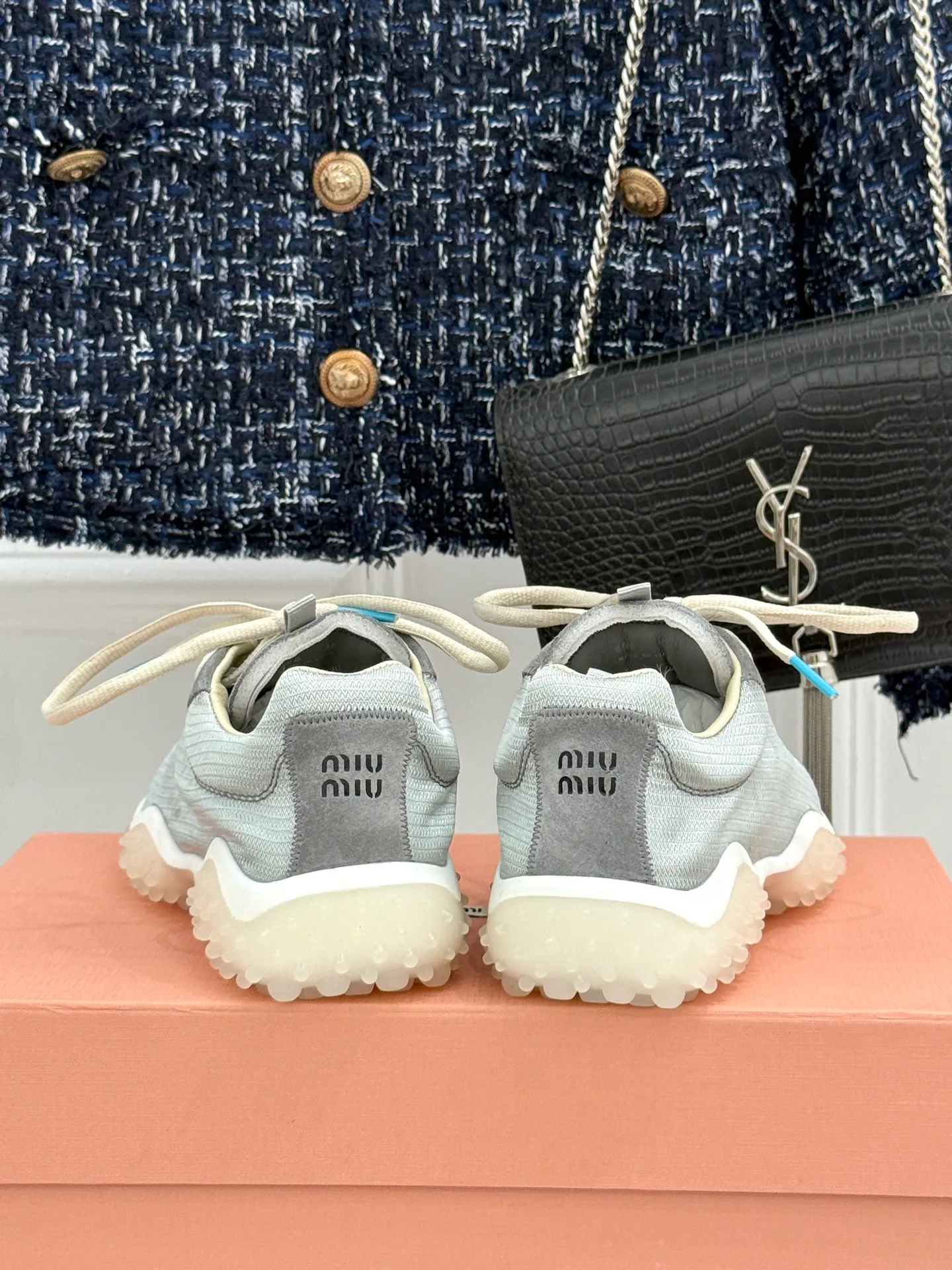 Кроссовки Женские Miu Miu 17597001