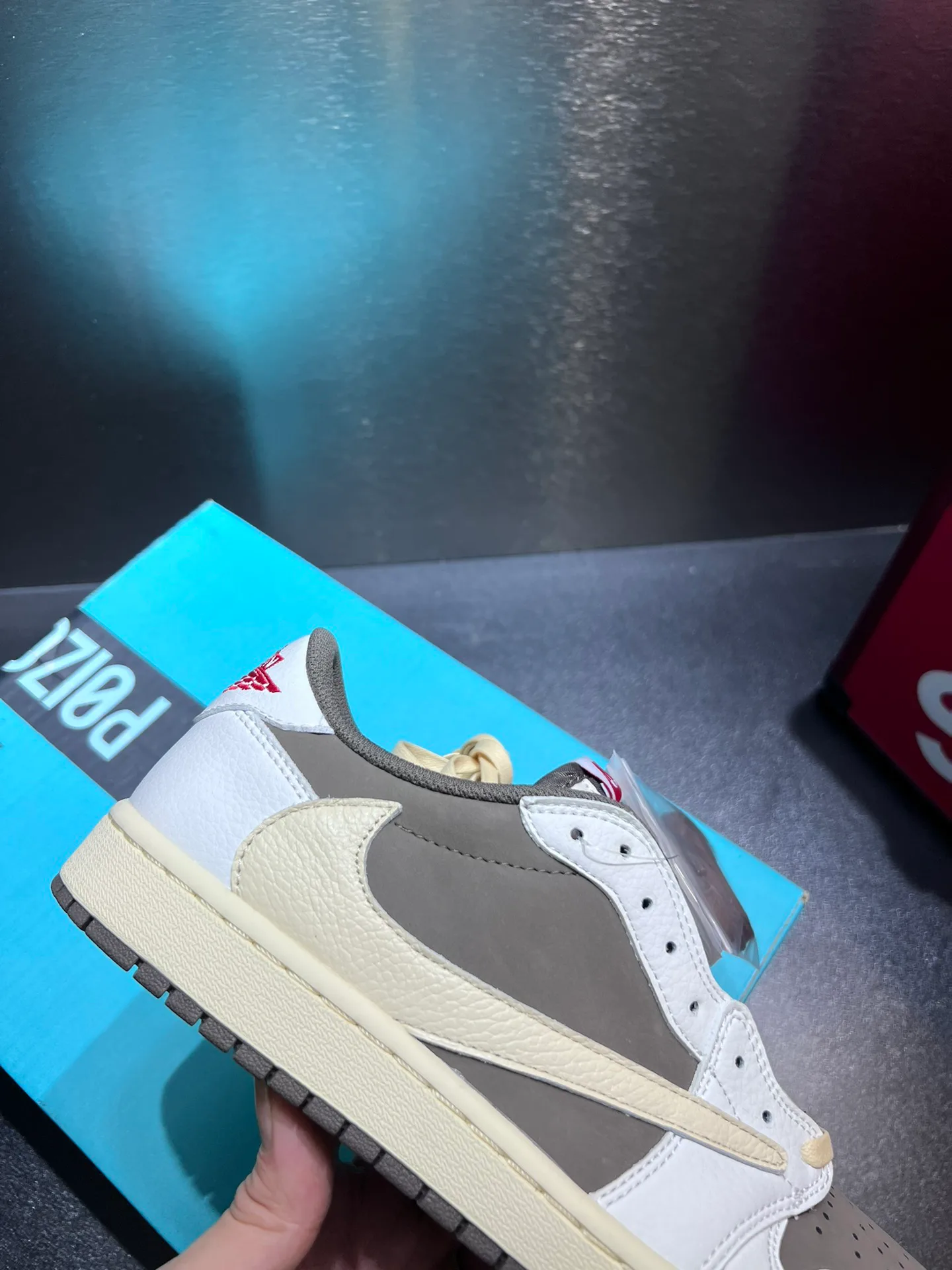 Кроссовки Женские Air Jordan 72041