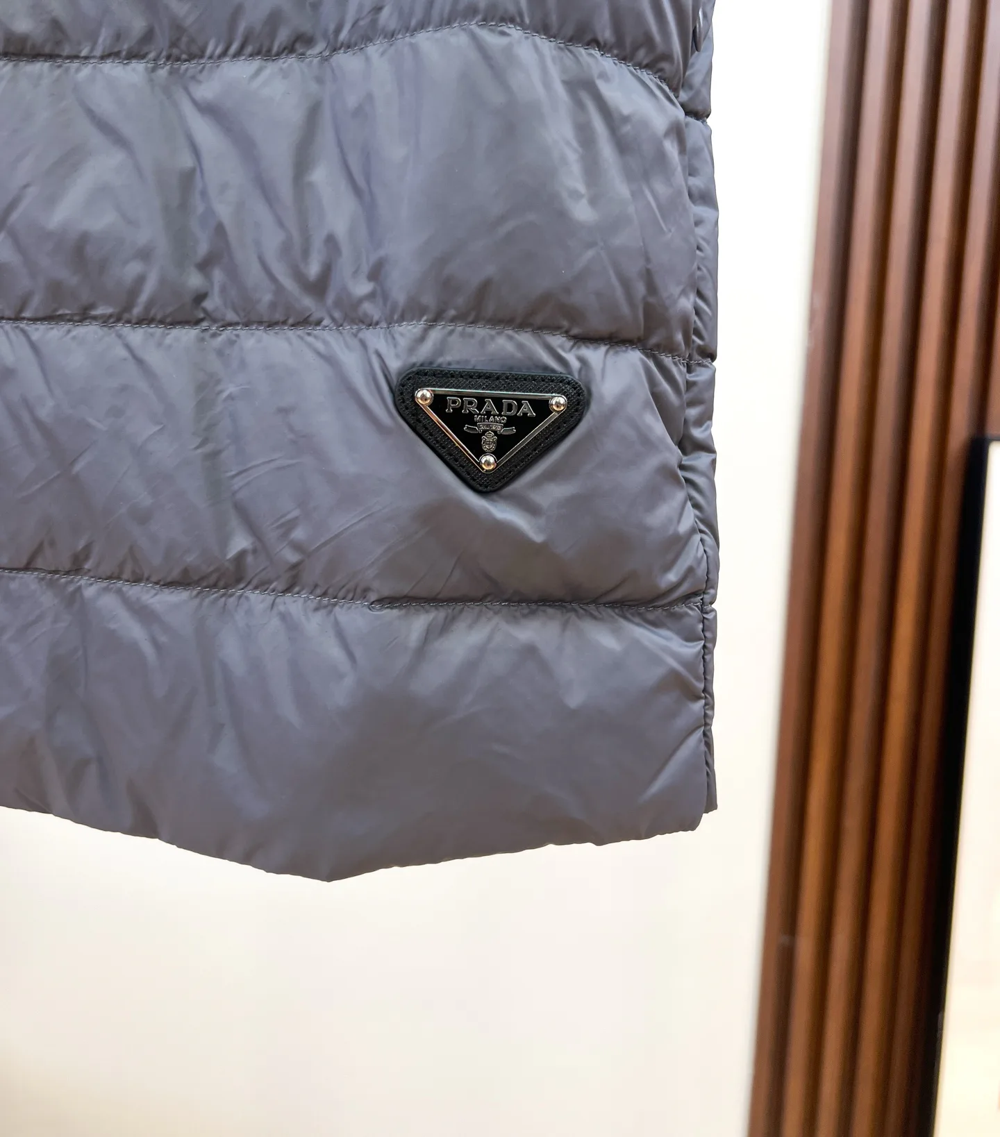 Куртки И Пуховики Женские Prada 18228725