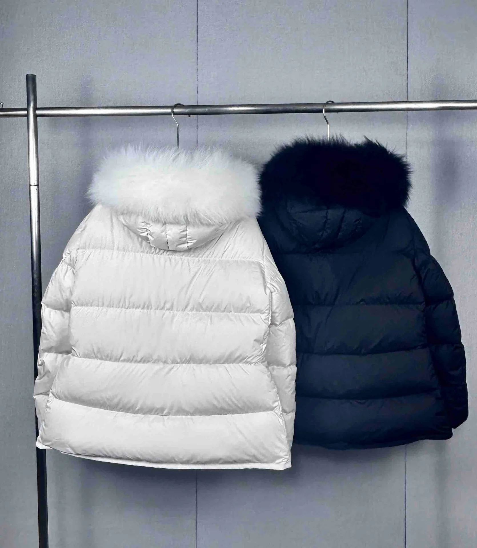 Куртки И Пуховики Женские Moncler 19648624