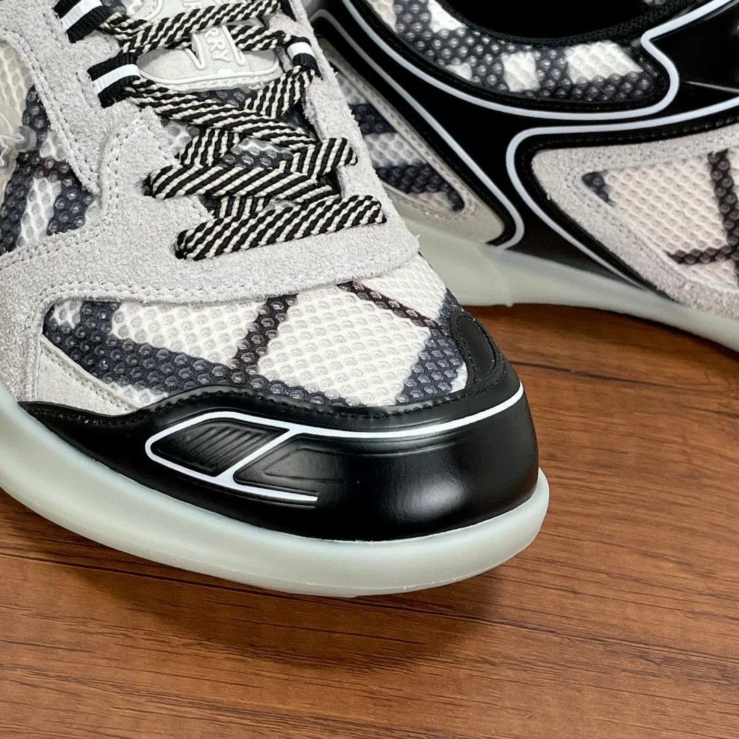 Кроссовки Мужские Burberry 1676299