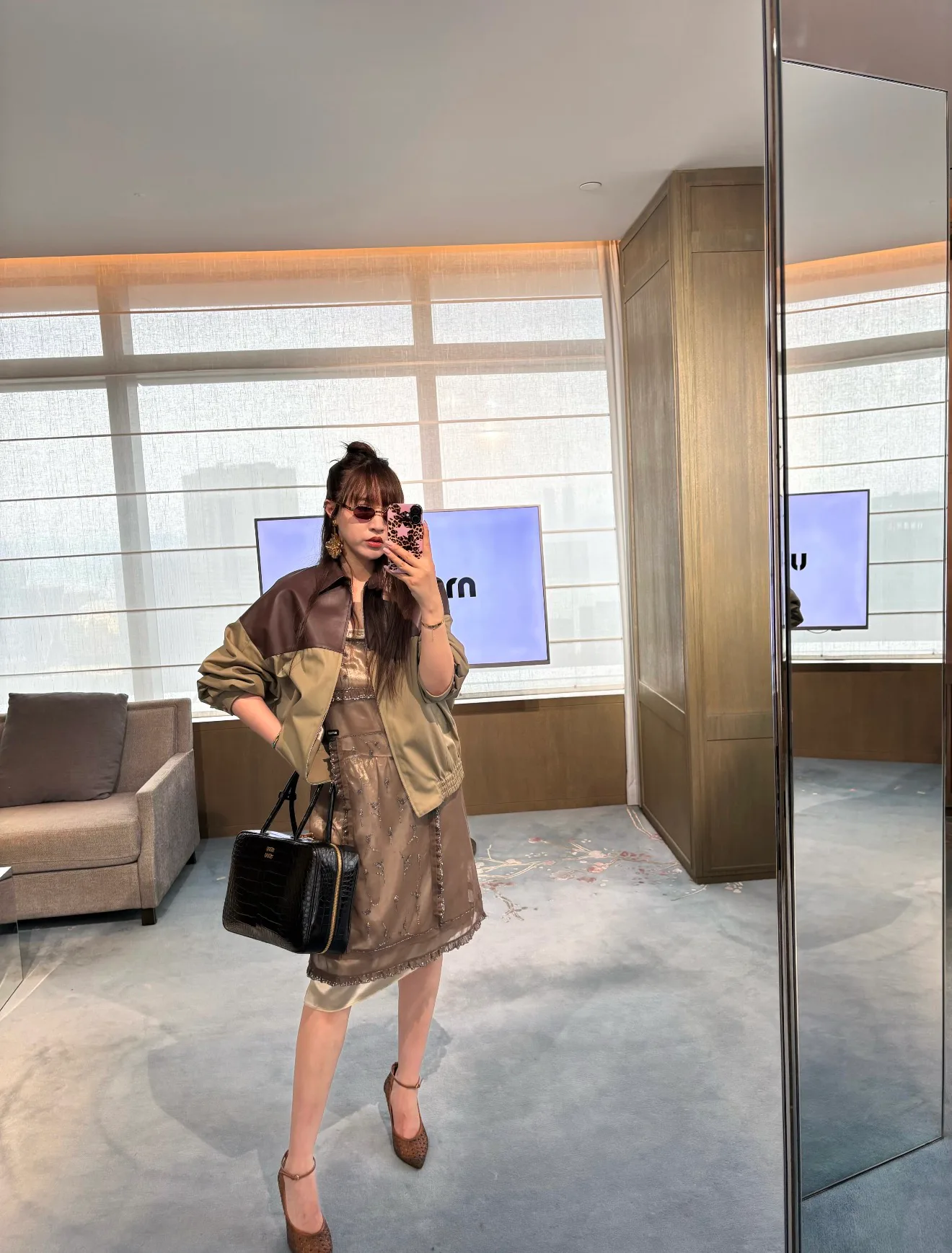 Куртки И Пуховики Женские Miu Miu 18713553