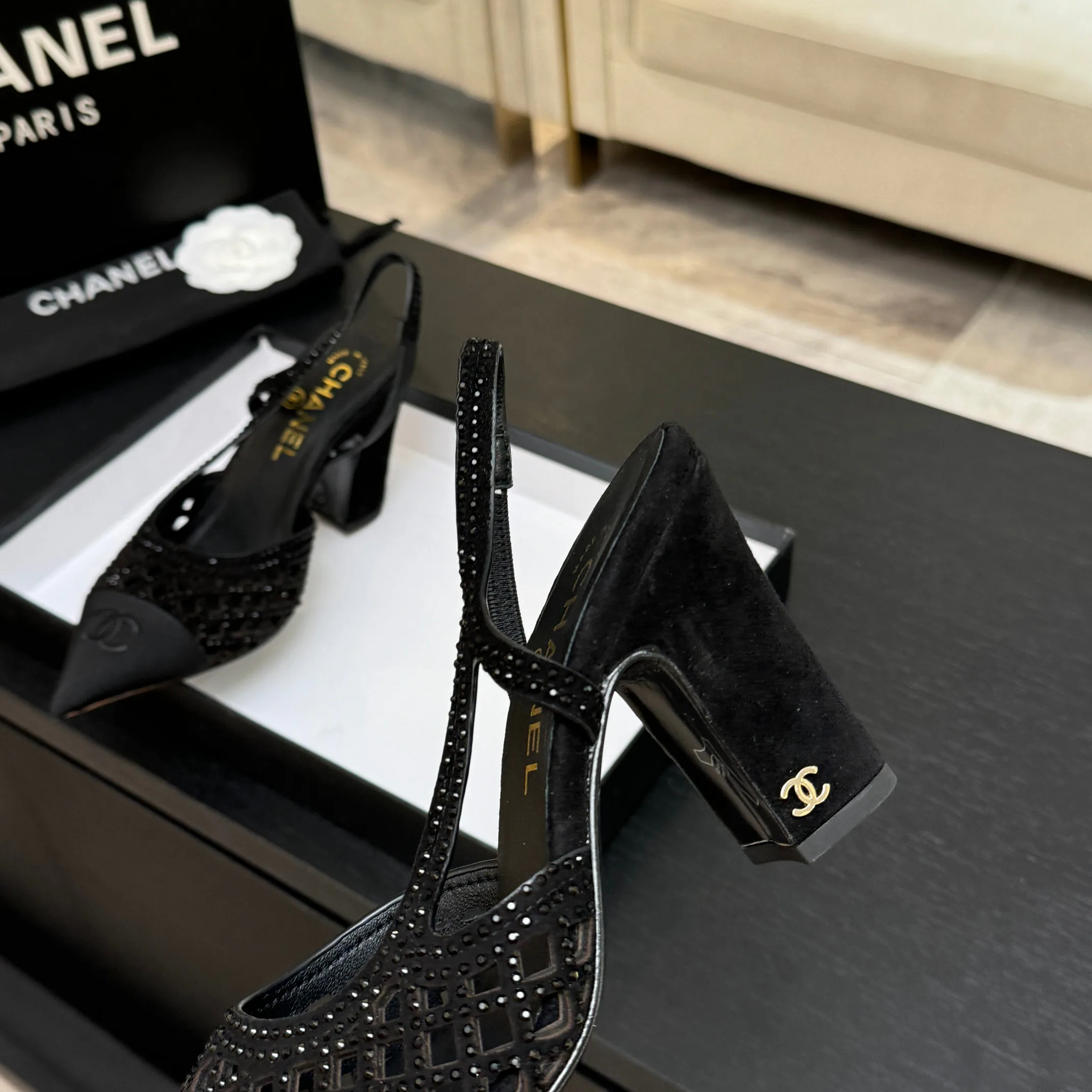 Туфли Женские Chanel 17448389
