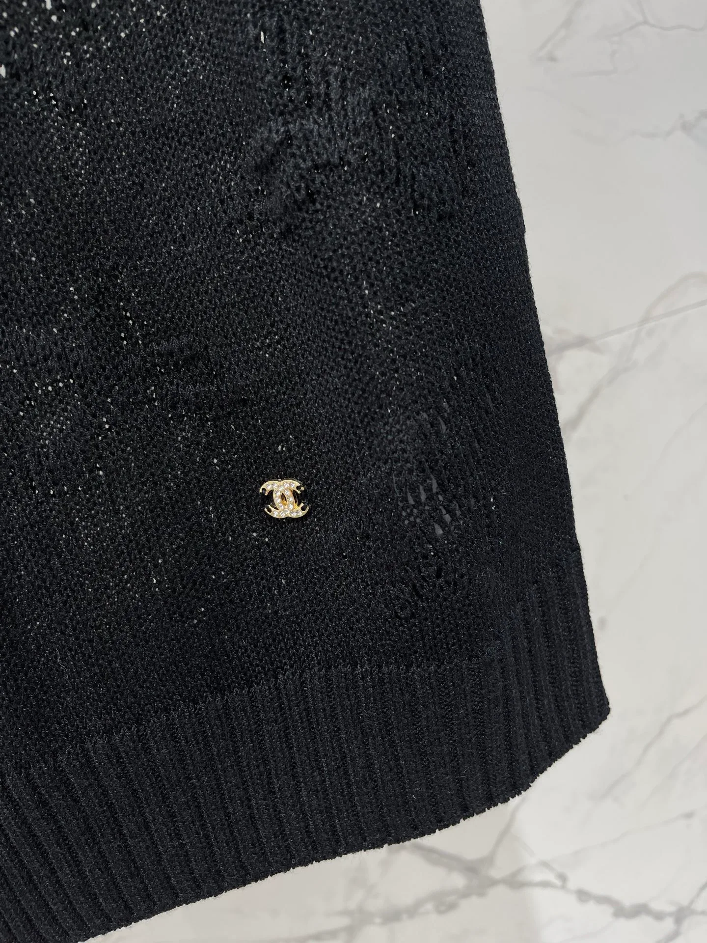 Жилеты Женские Chanel 17234706