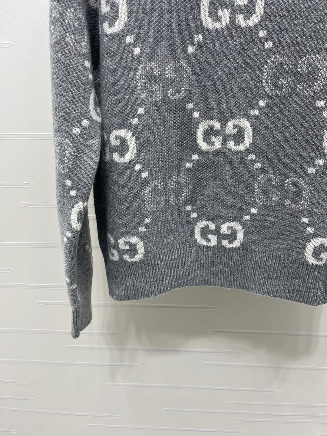 Джемперы И Свитеры Женские Gucci 17681867