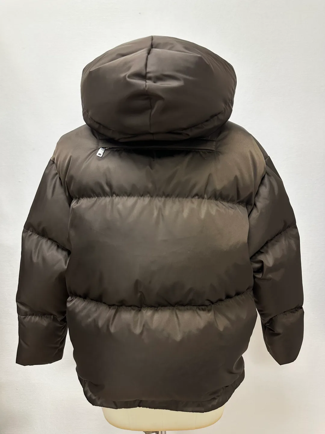 Куртки И Пуховики Женские Prada 19654412
