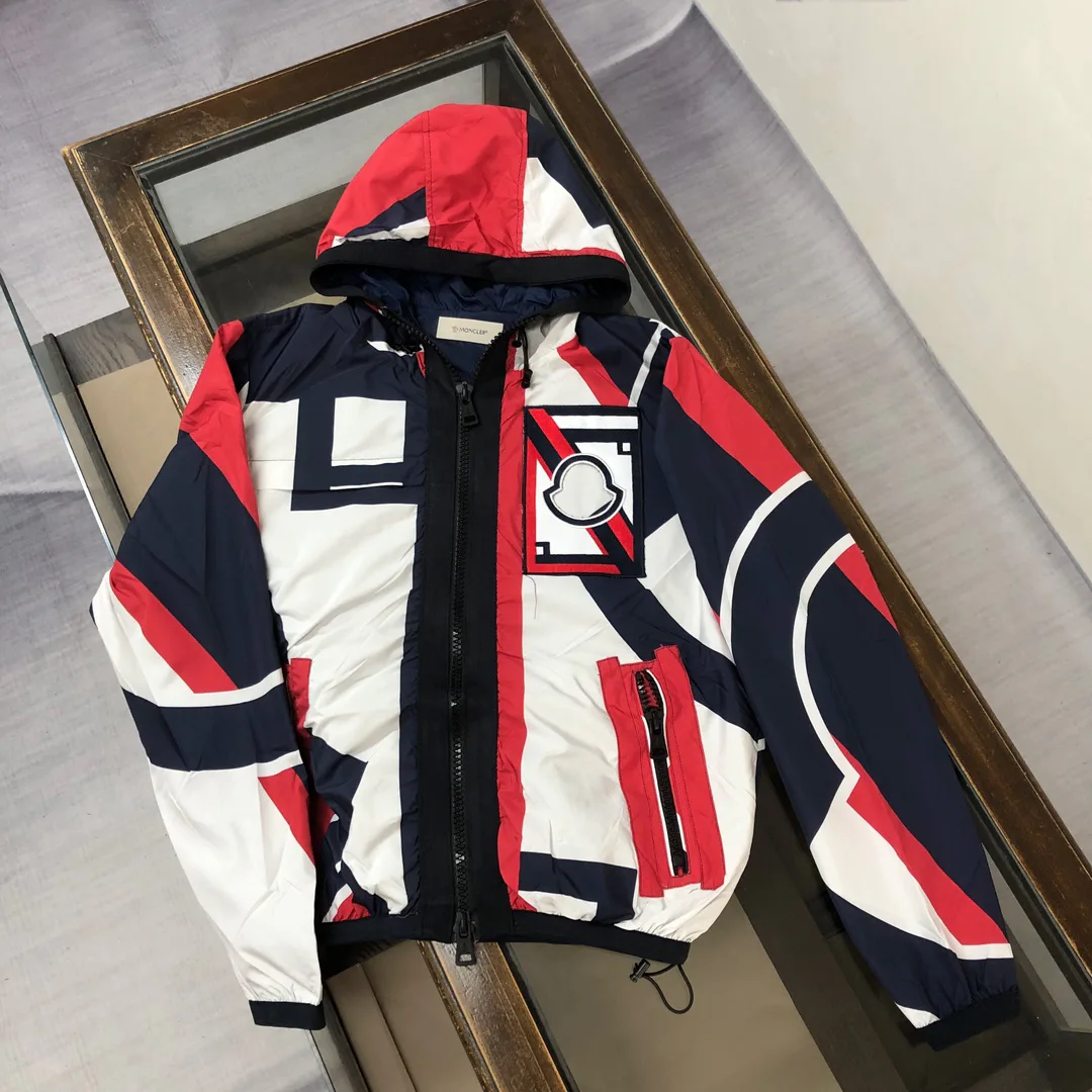 Куртки И Пуховики Мужские Moncler 13230264