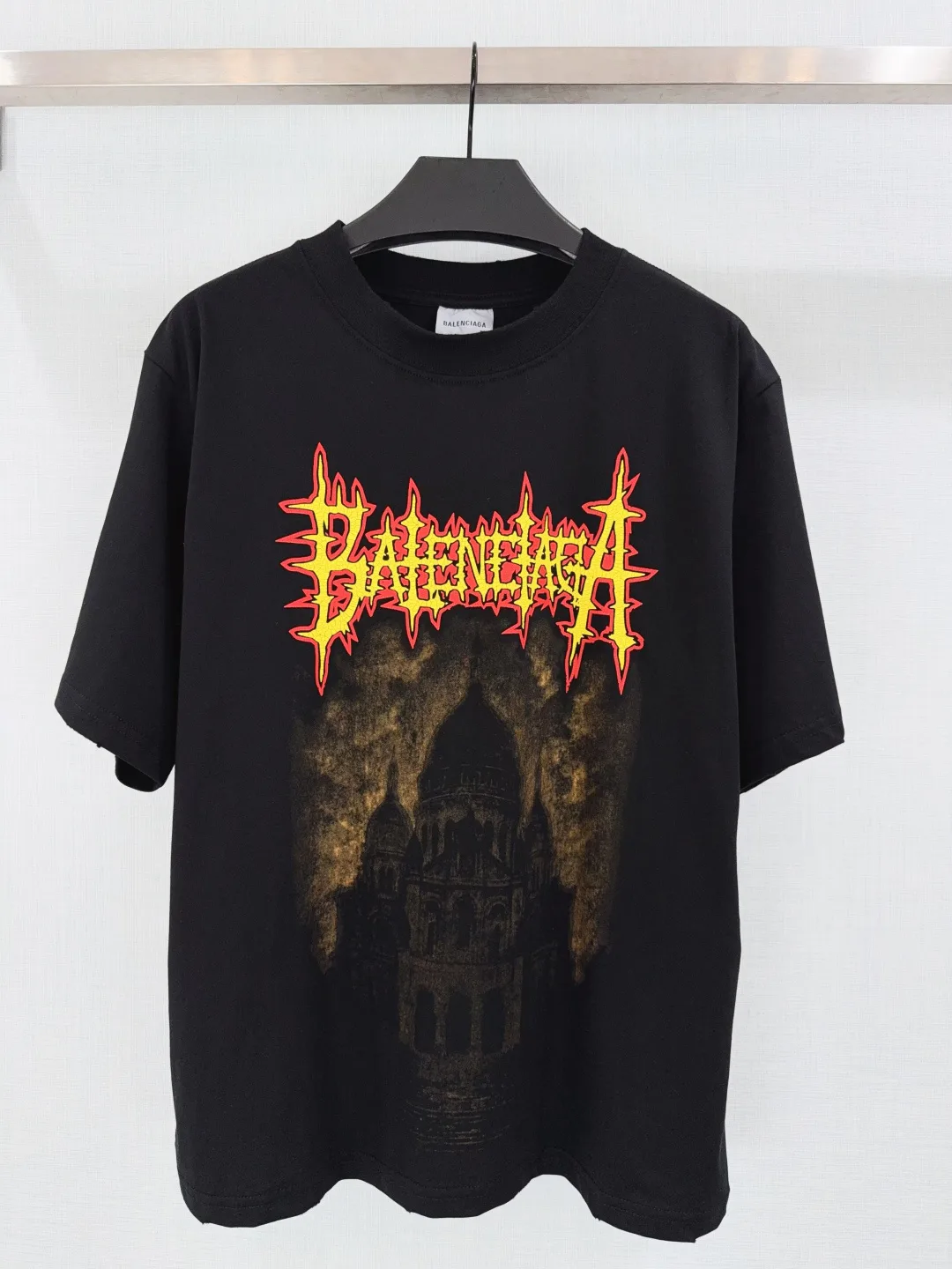 Футболки Женские Balenciaga 12737245