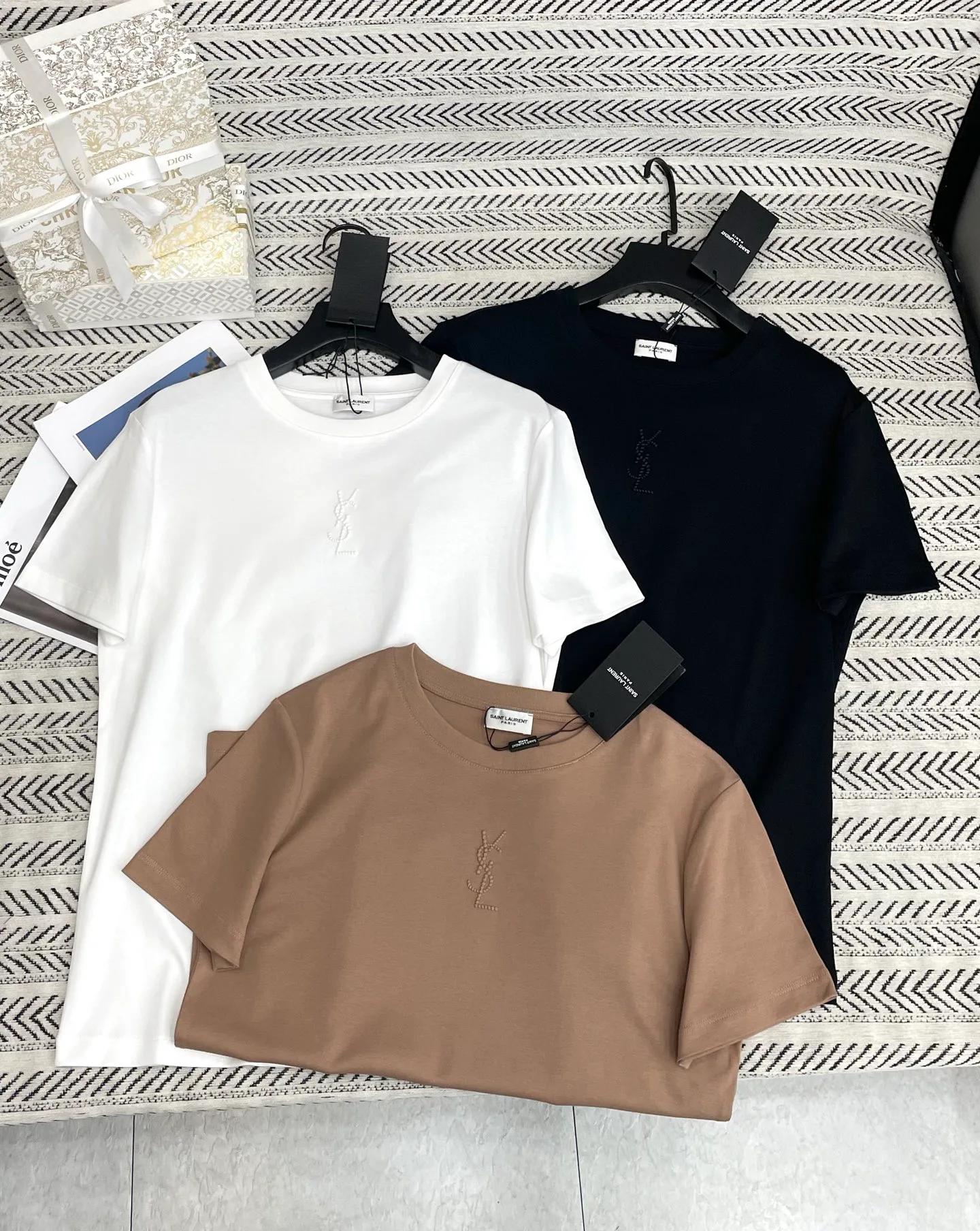 Футболки Женские Saint Laurent 11653853