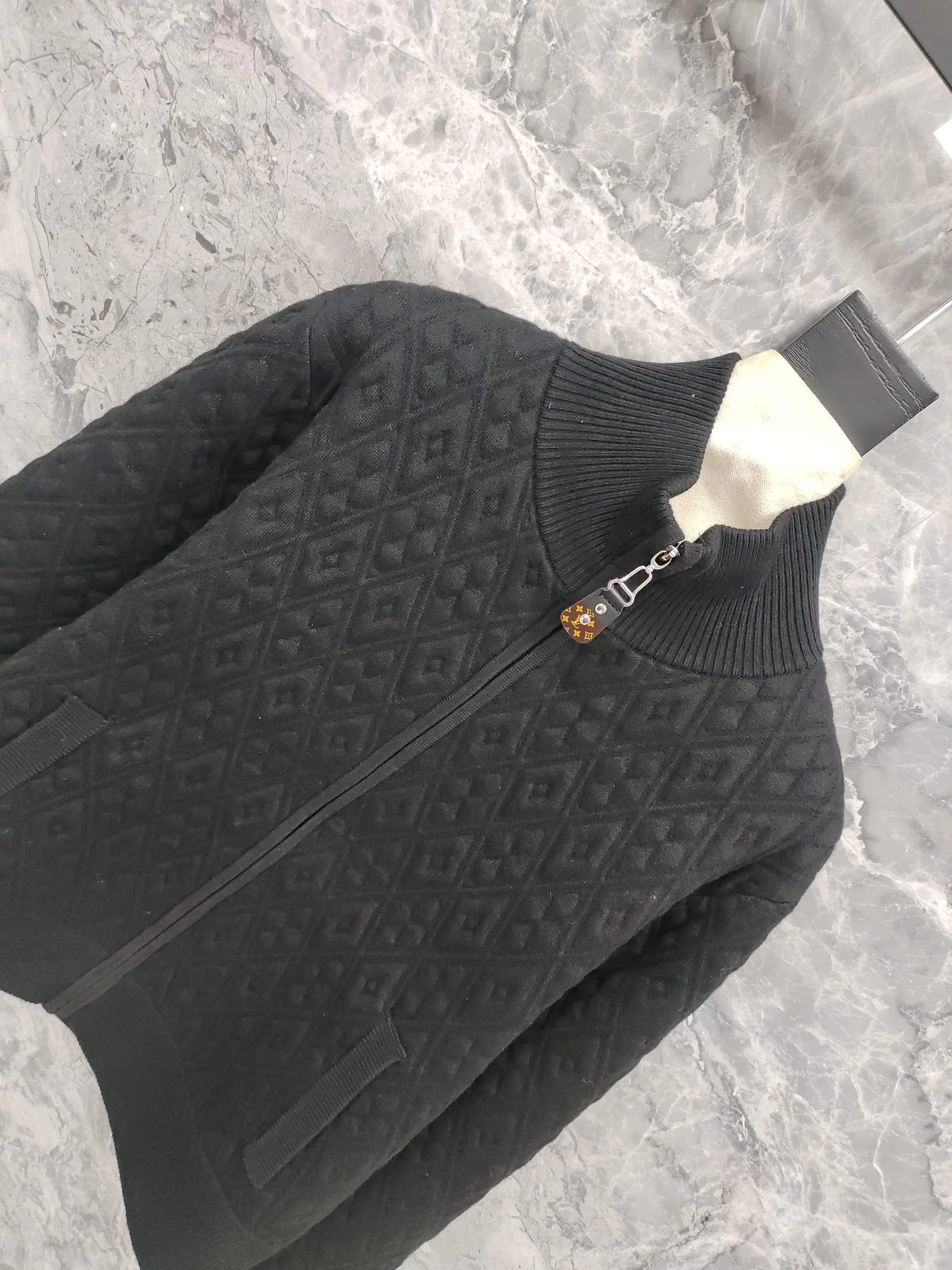 Джемперы И Свитеры Женские Louis Vuitton 18363289