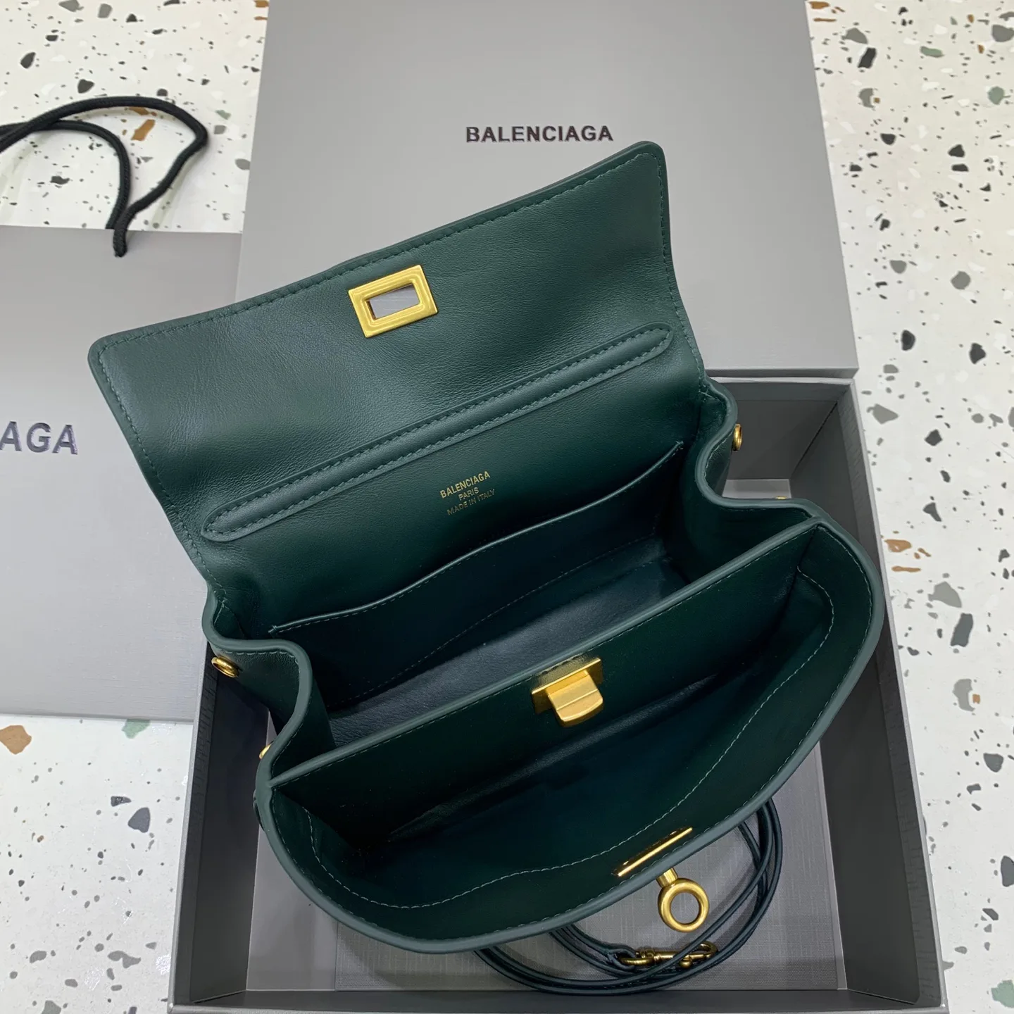 Сумки На Ремне Женские Balenciaga 892862