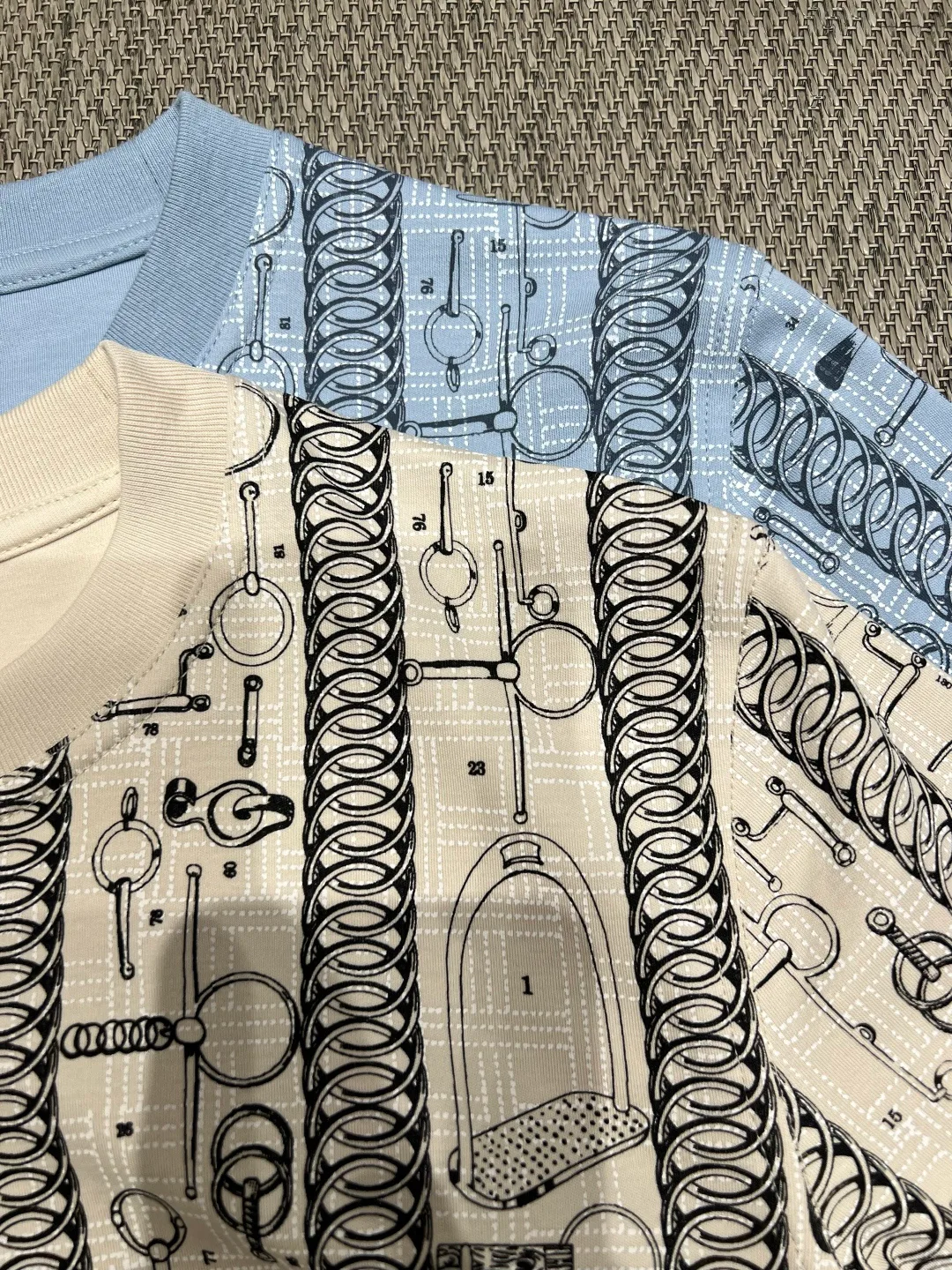 Футболки Женские Hermes 16857045