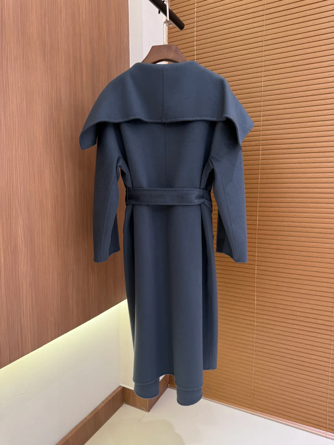 Пальто Женские Max Mara 18701472