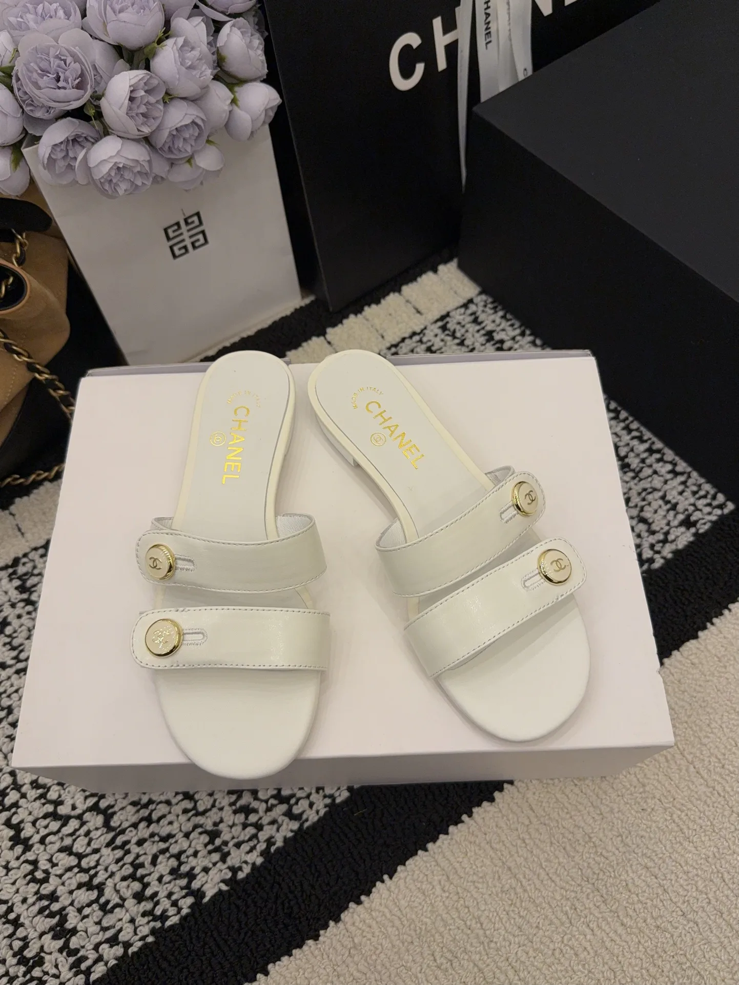 Шлепанцы Женские Chanel 403250