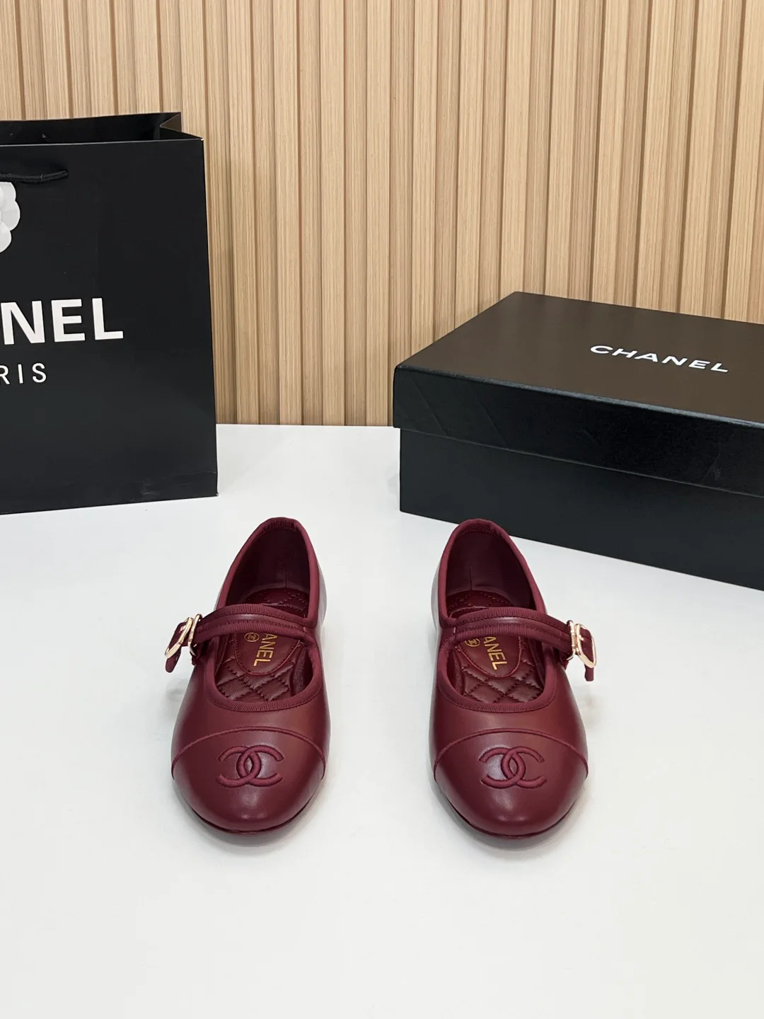 Туфли Женские Chanel 19271192
