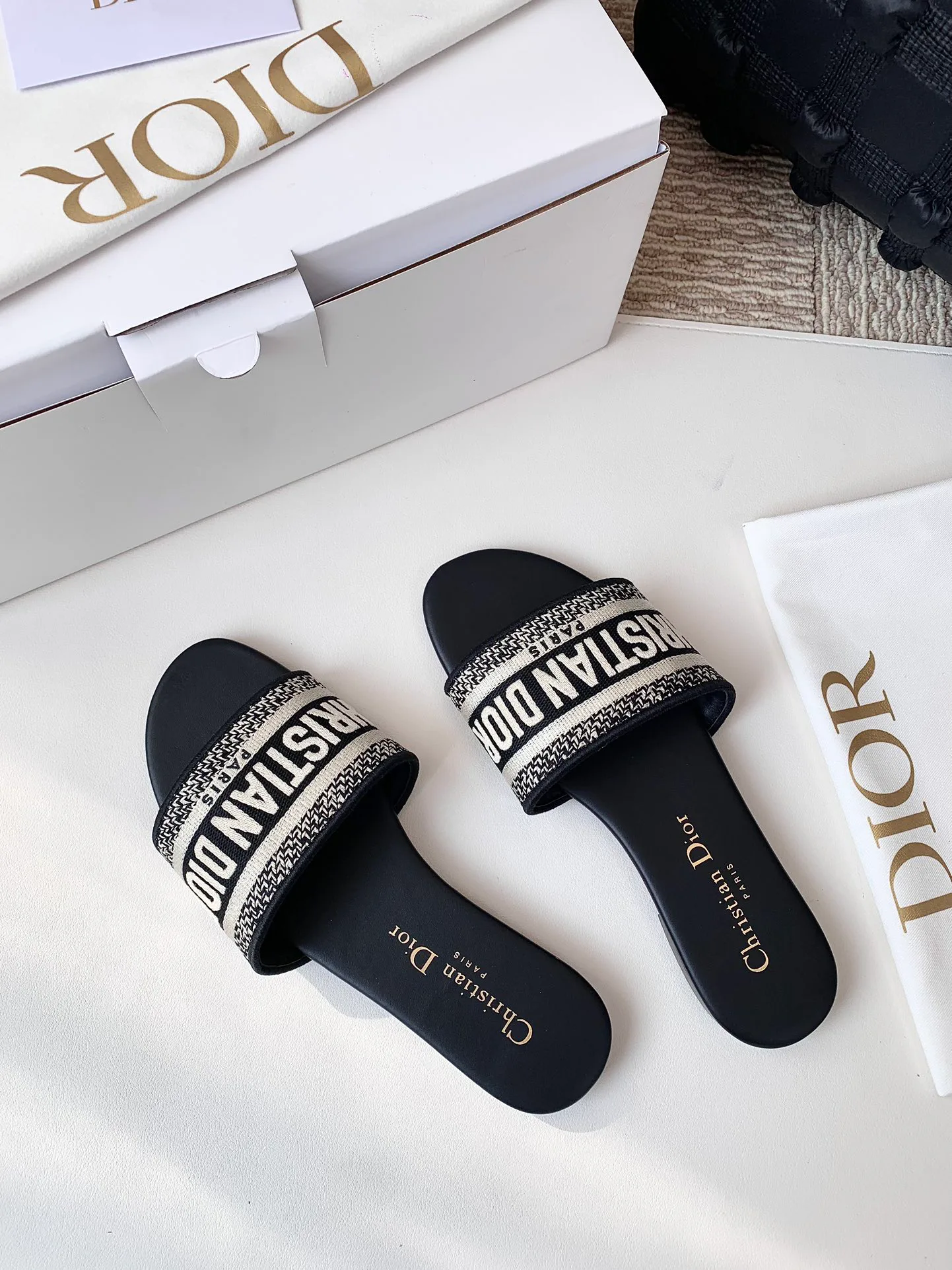 Шлепанцы Женские Christian Dior 12679391