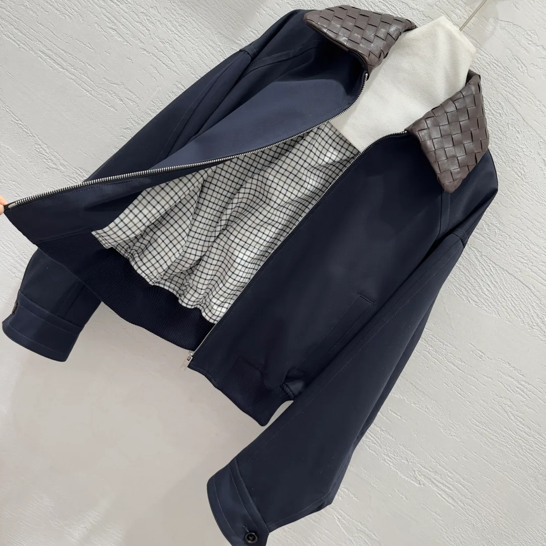 Кожаные Куртки И Дублёнки Женские Bottega Veneta 9775950