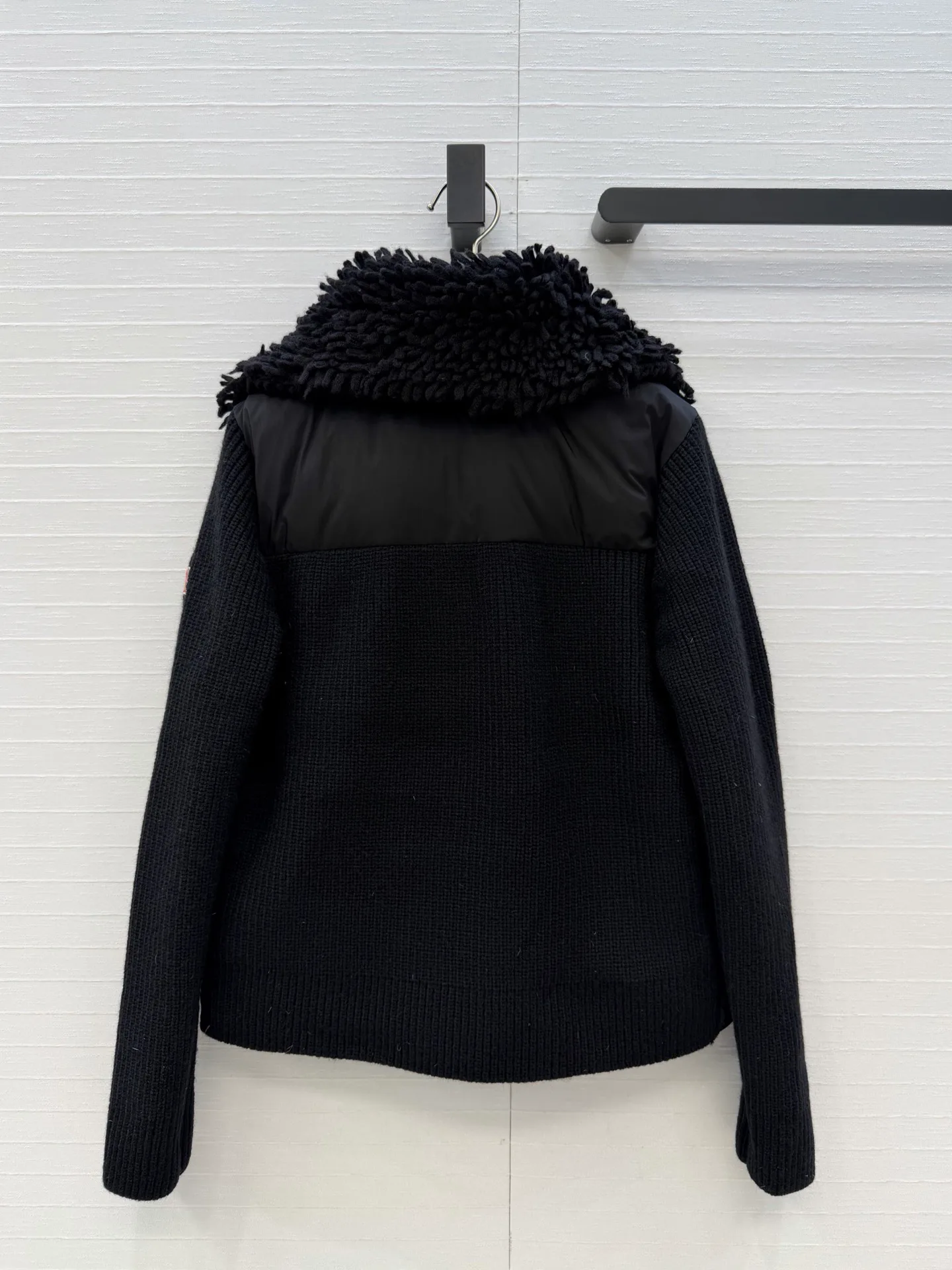 Куртки И Пуховики Женские Moncler 19332003