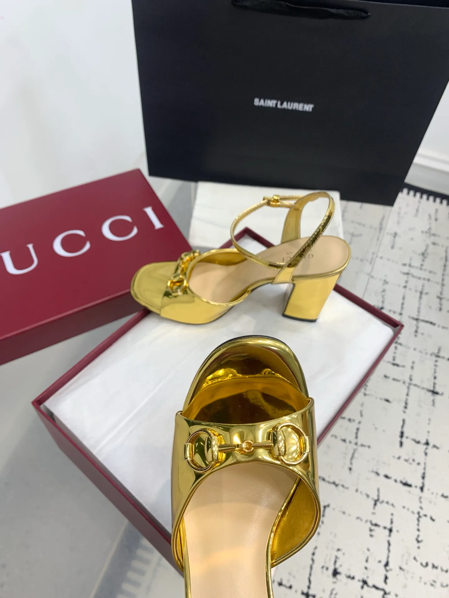 Босоножки Женские Gucci 883005