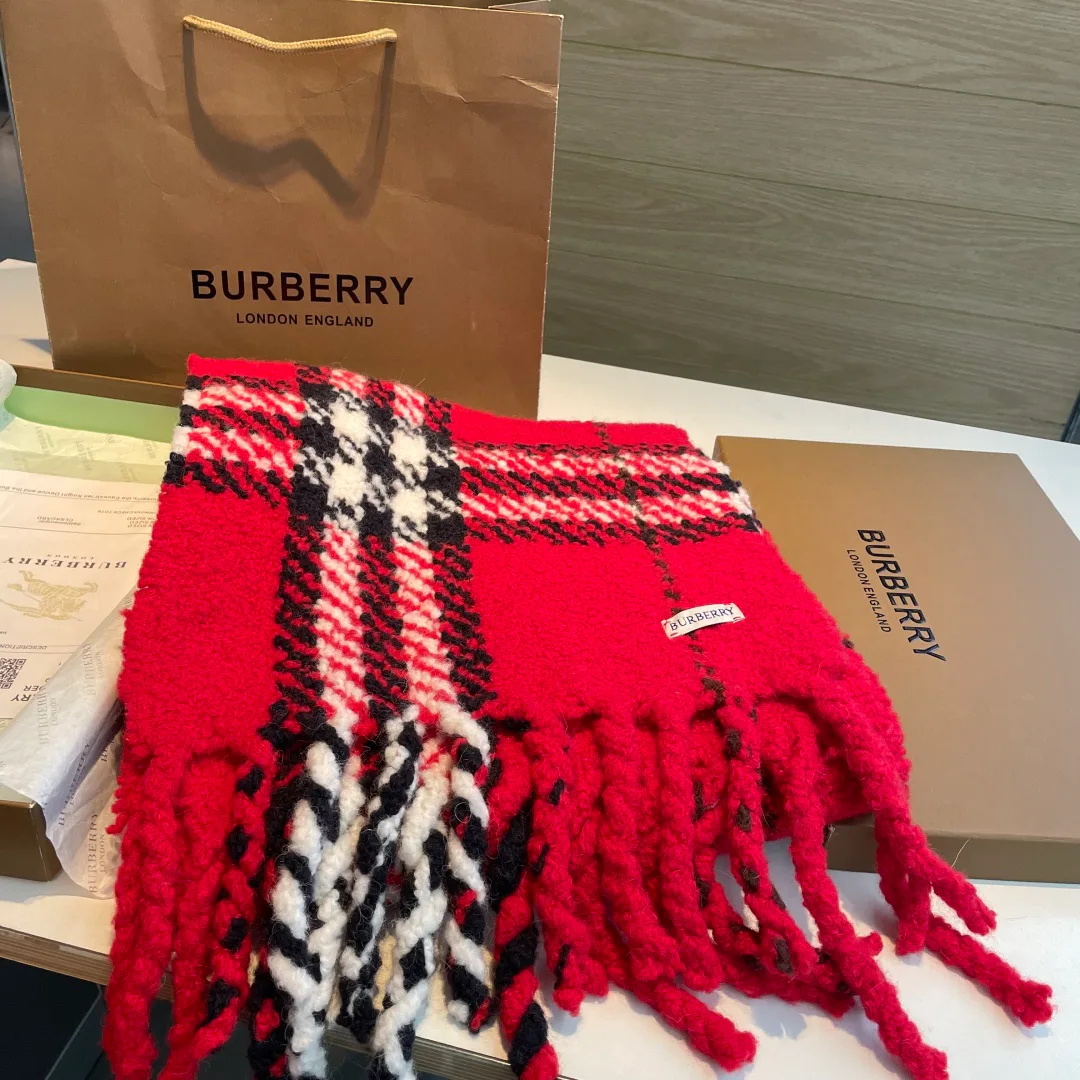 Шарфы Burberry 1701255