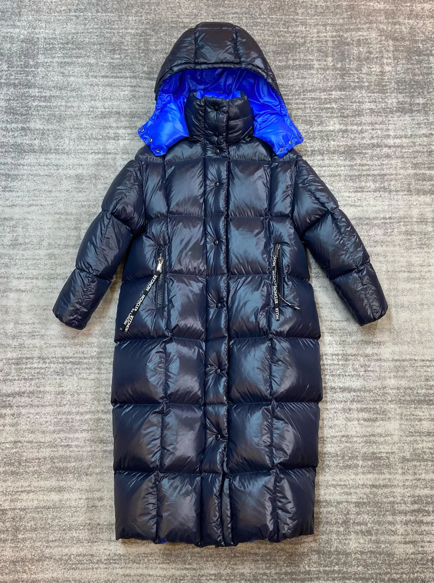 Куртки И Пуховики Женские Moncler 18884053