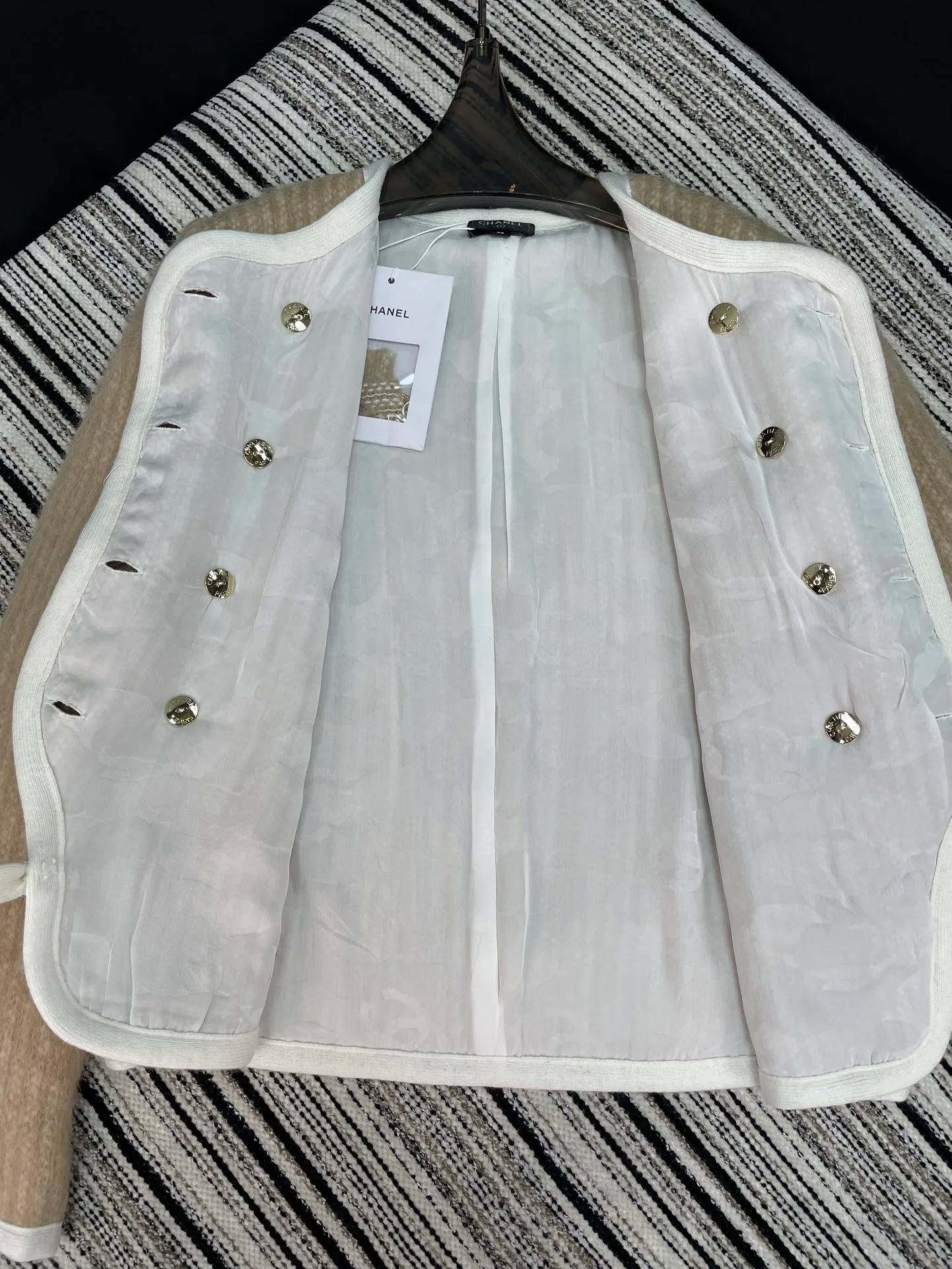 Куртки И Пуховики Женские Chanel 457860