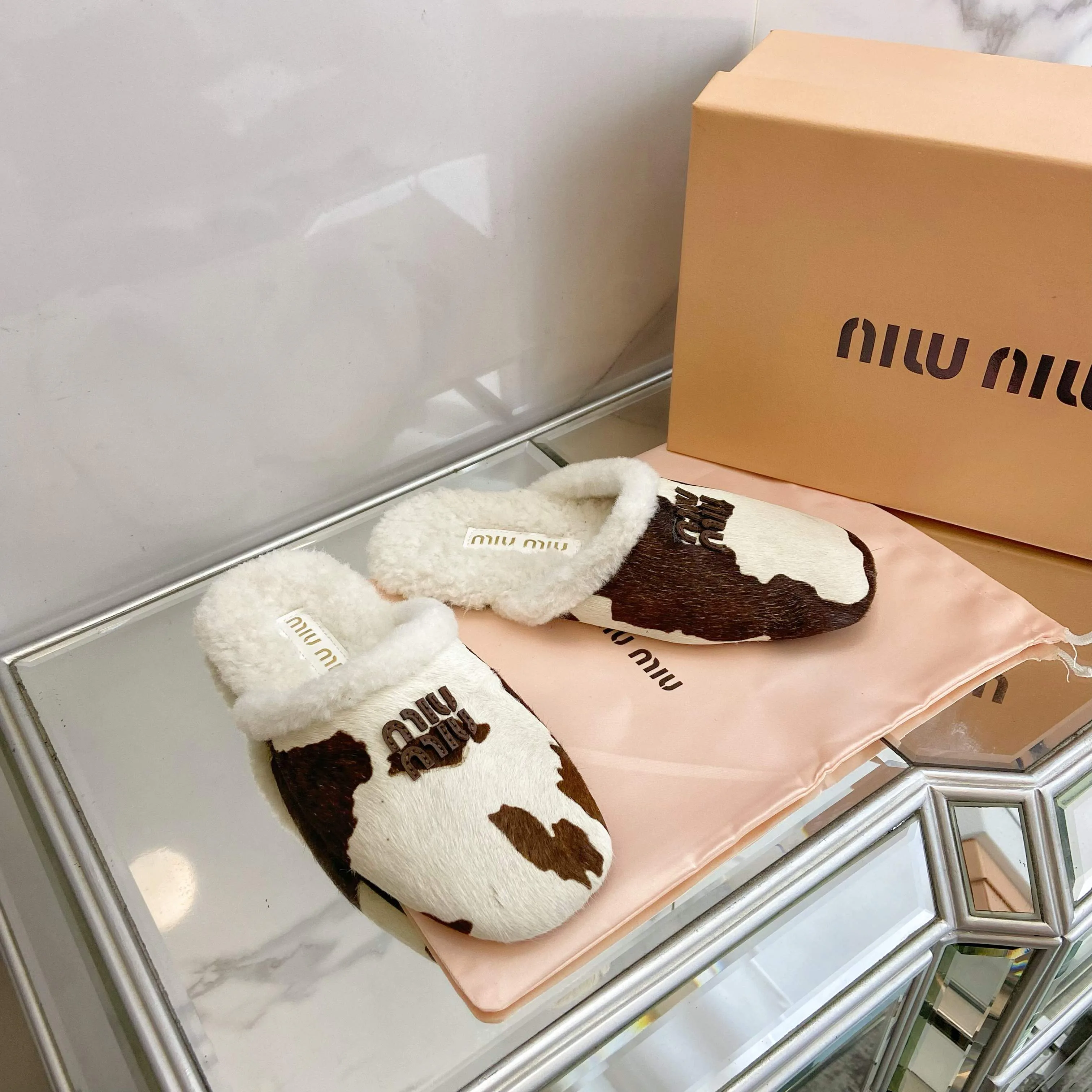Тапочки Женские Miu Miu 760710
