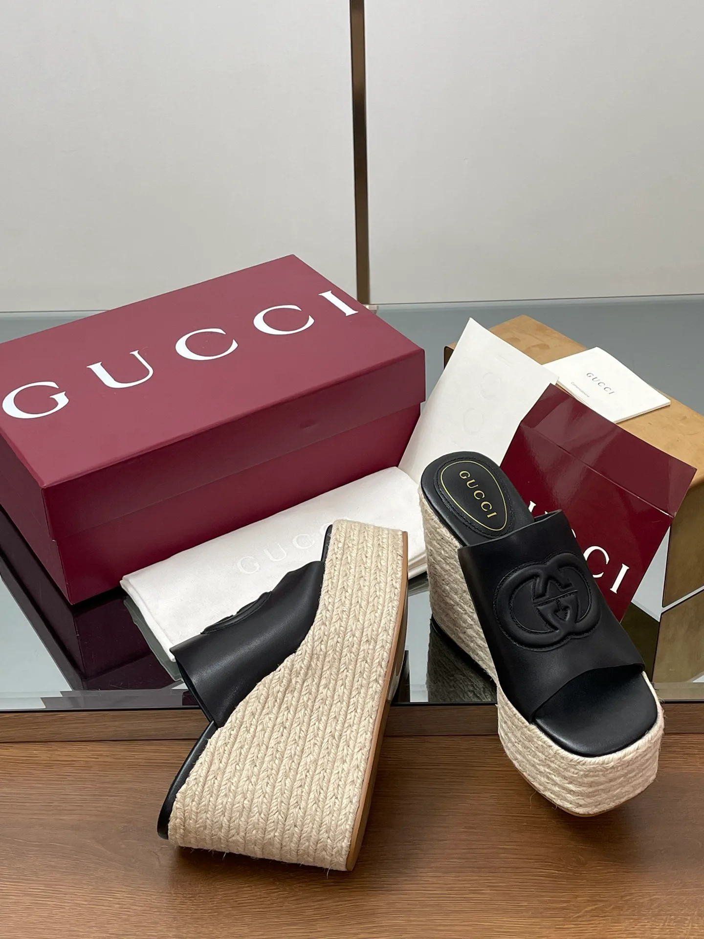 Босоножки Женские Gucci 11616327