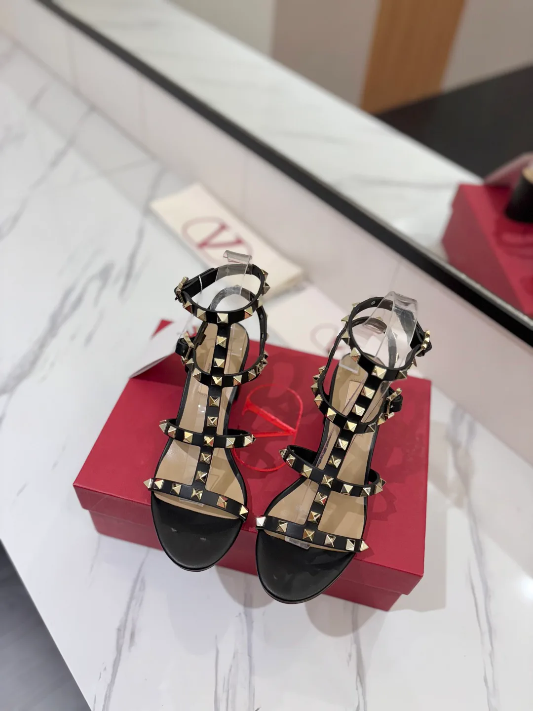 Босоножки Женские Valentino 11683074