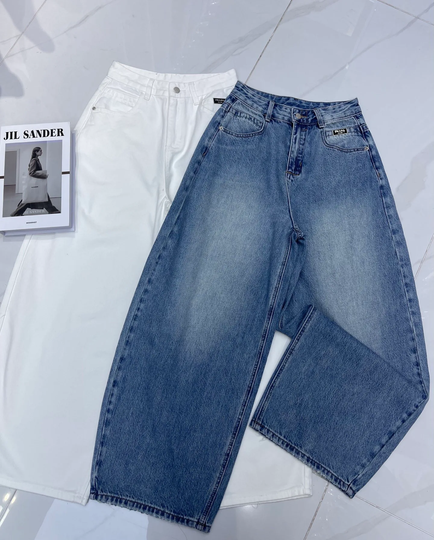 Джинсы Женские Prada 11595209