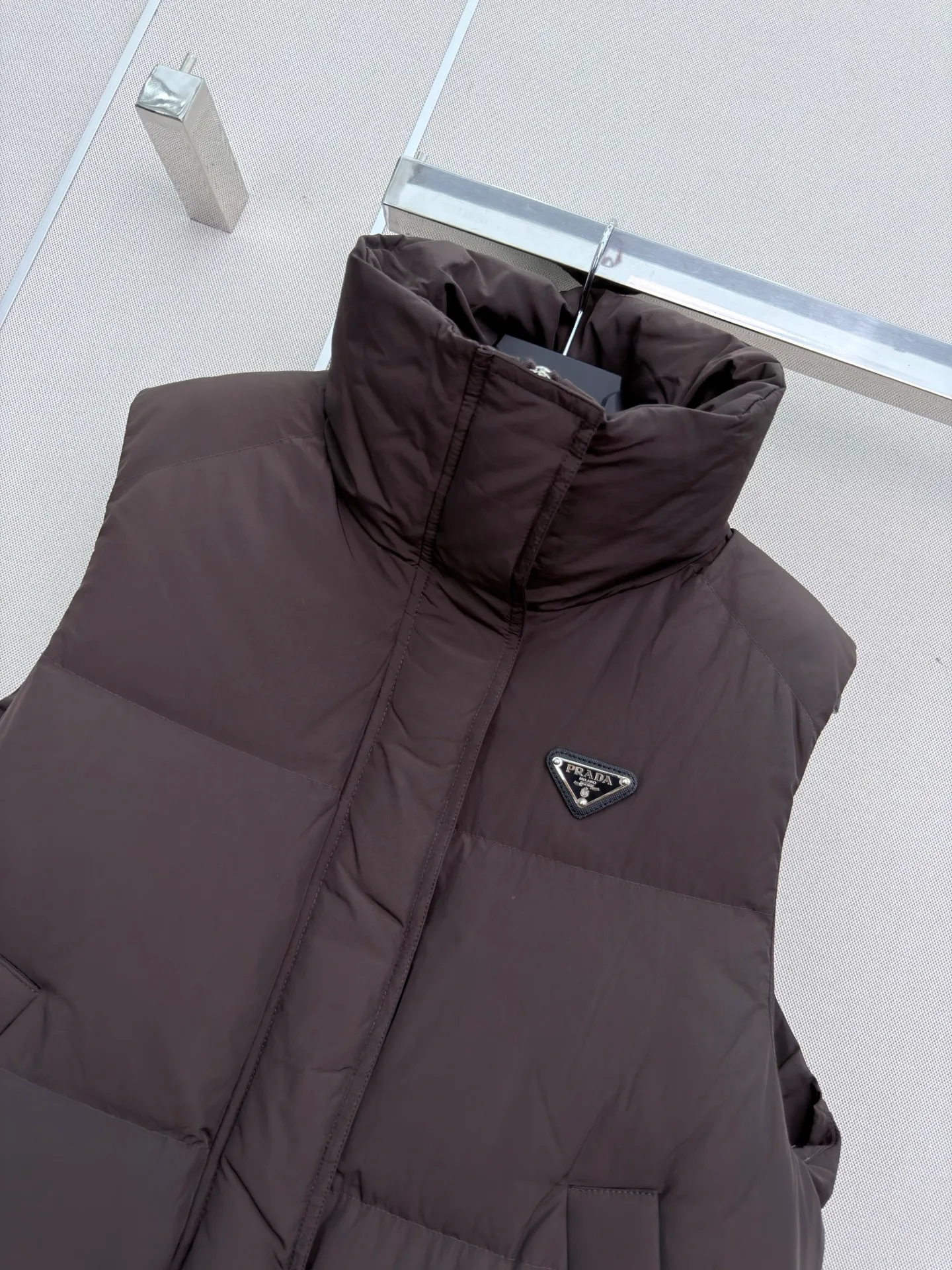 Жилеты Женские Prada 18185783