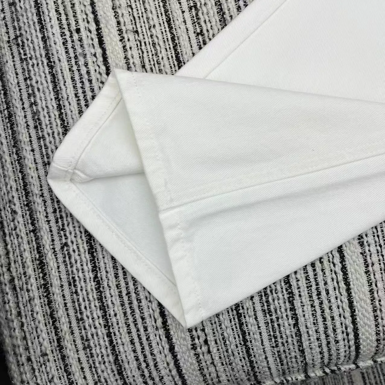 Джинсы Женские Chanel 11947484